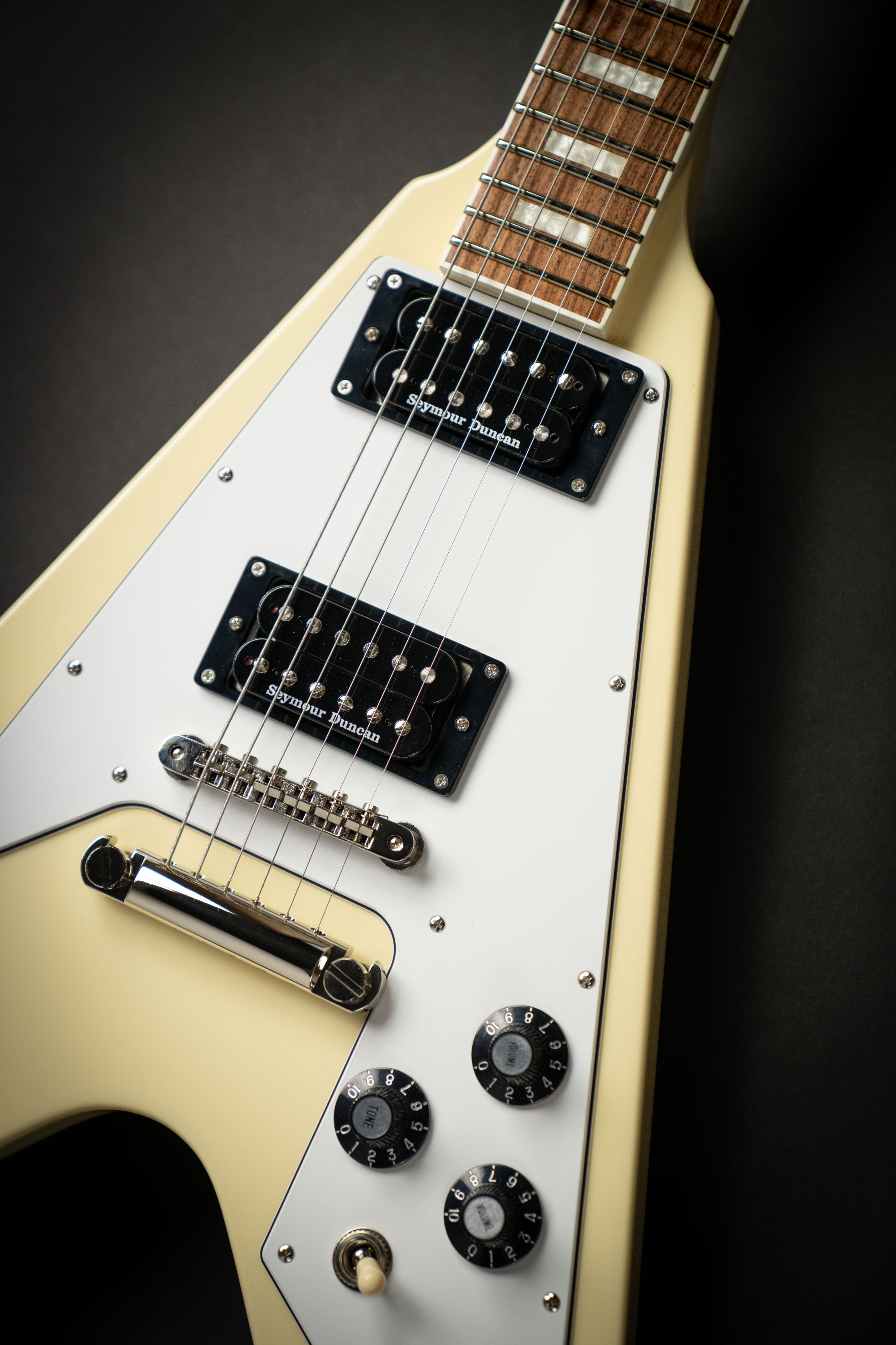 Edwards E-FV-120D Vintage White (ED2150163P) – Guitars Rebellion