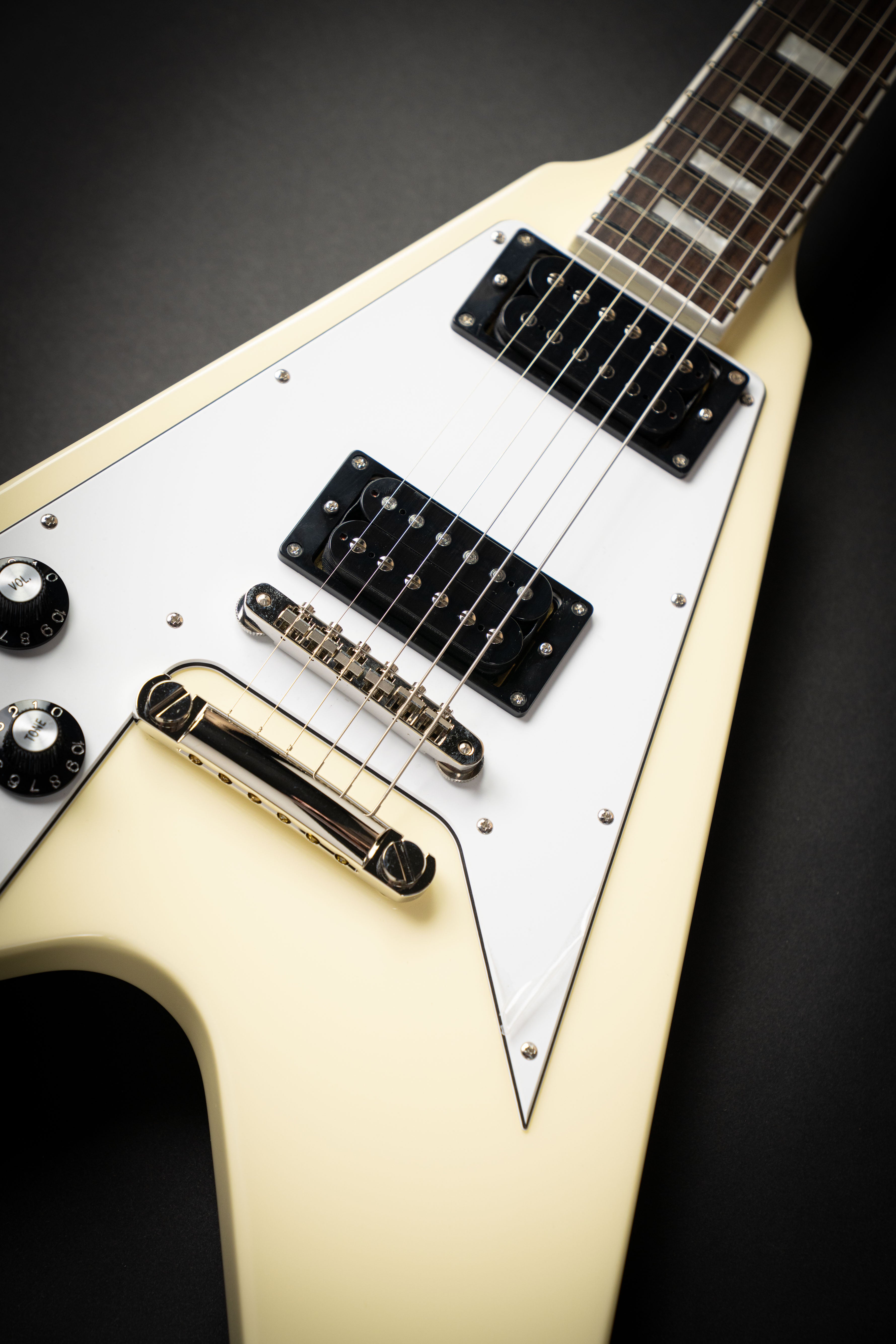 Edwards E-FV-LTD LH Vintage White (ED0151243) – Guitars Rebellion