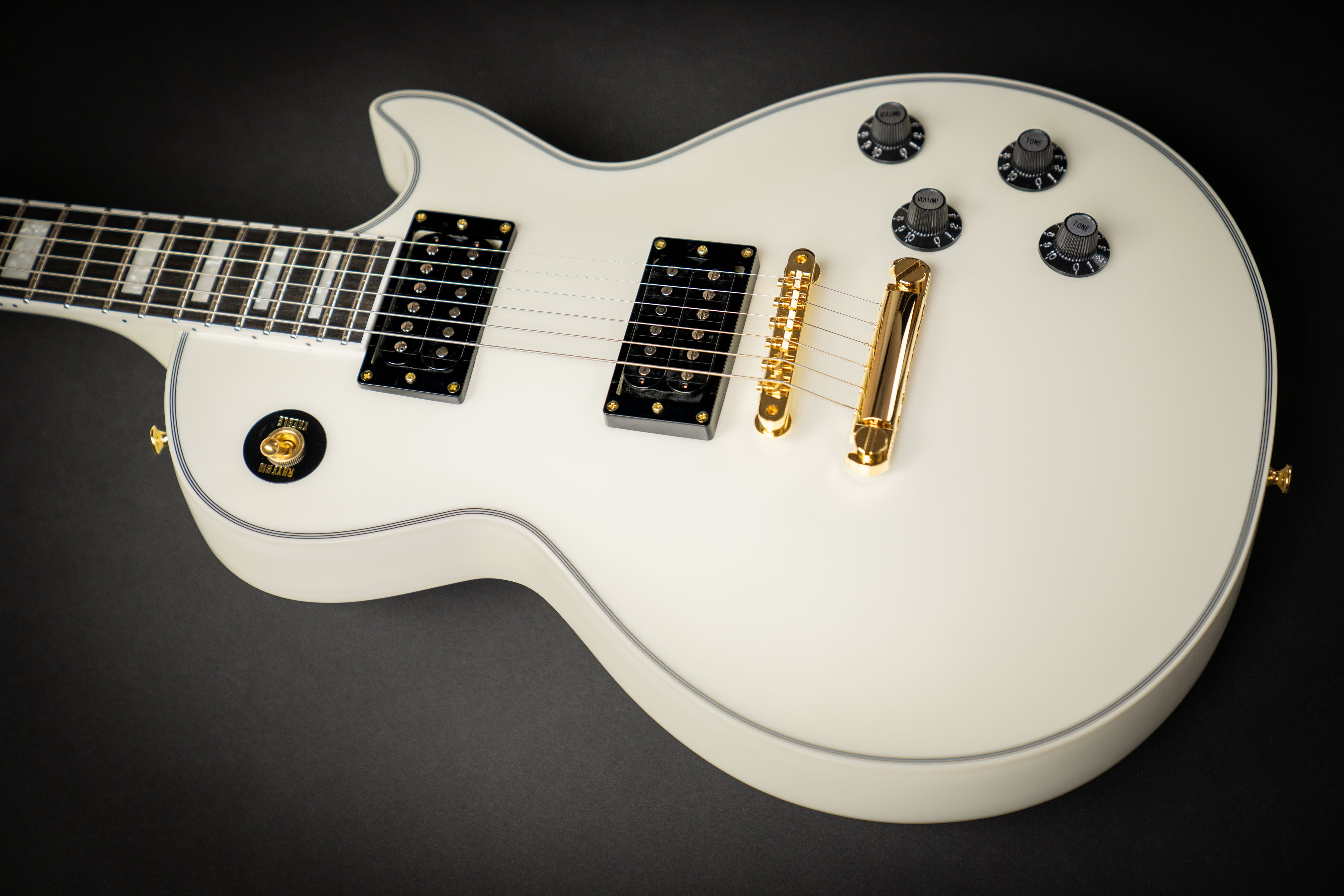 Edwards E-LPC White (ED5952223) – Guitars Rebellion
