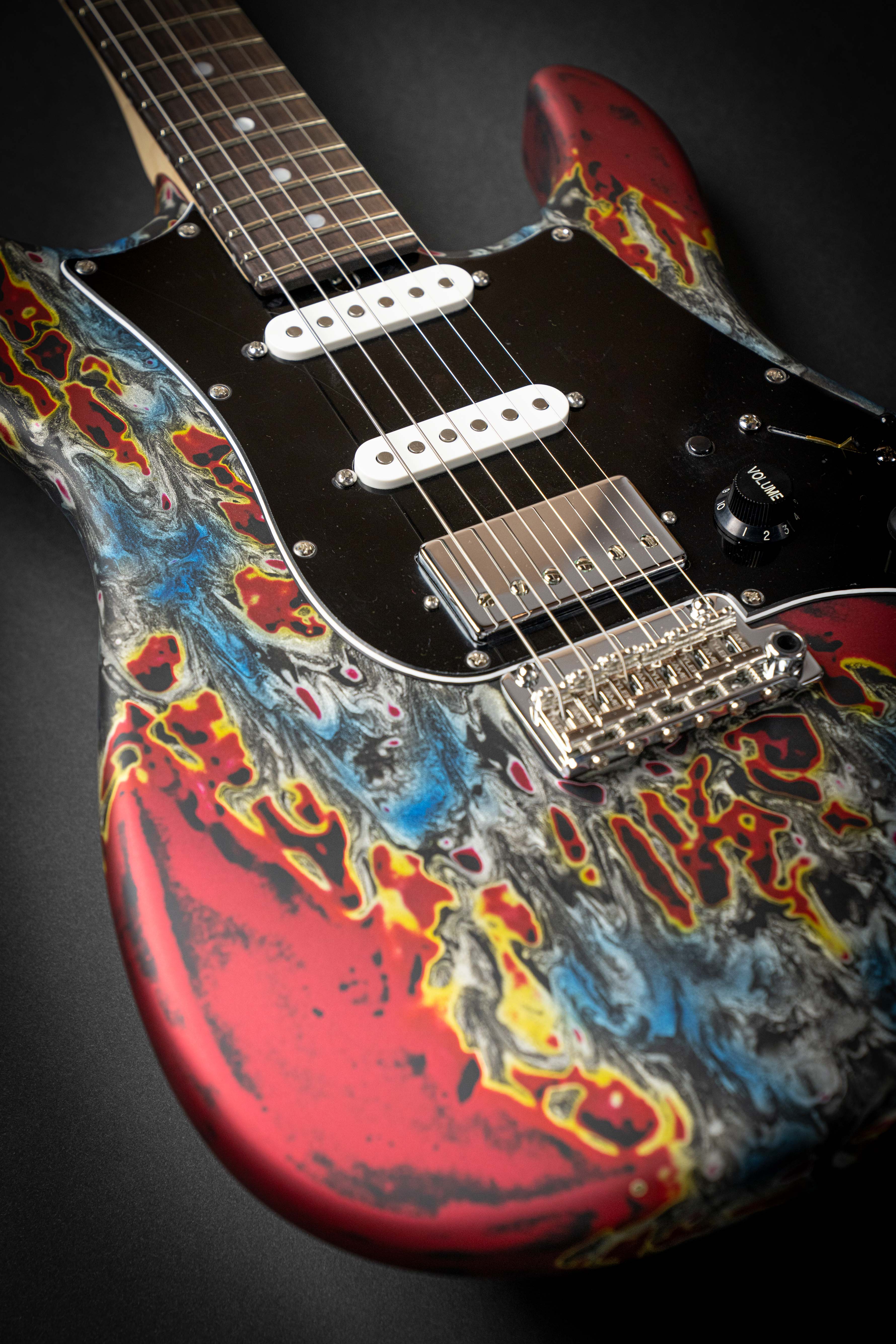 James Tyler Japan Studio Elite HD Burning Water (J25036) – Guitars