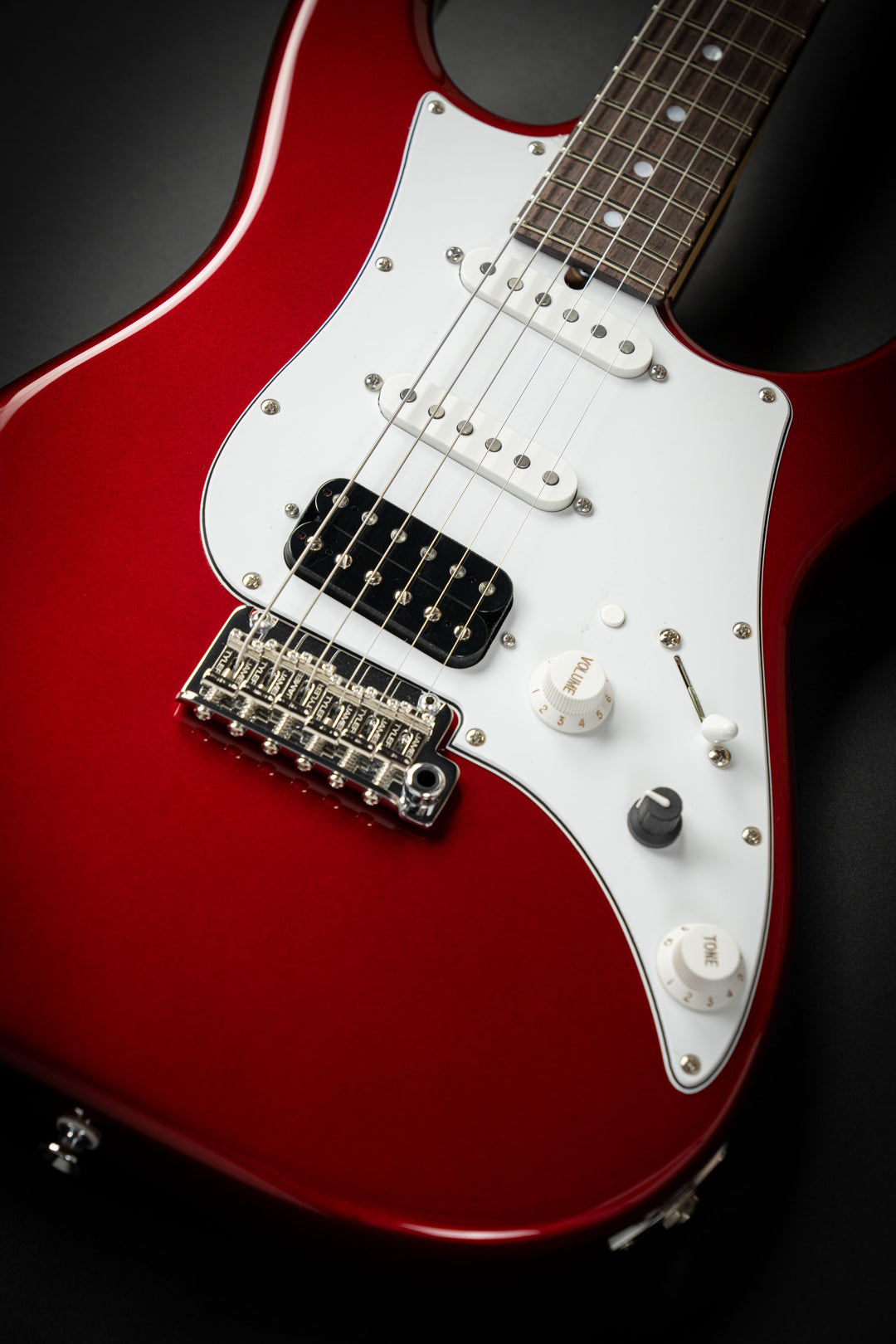 Studio Elite HD Candy Apple Red (J26056)
