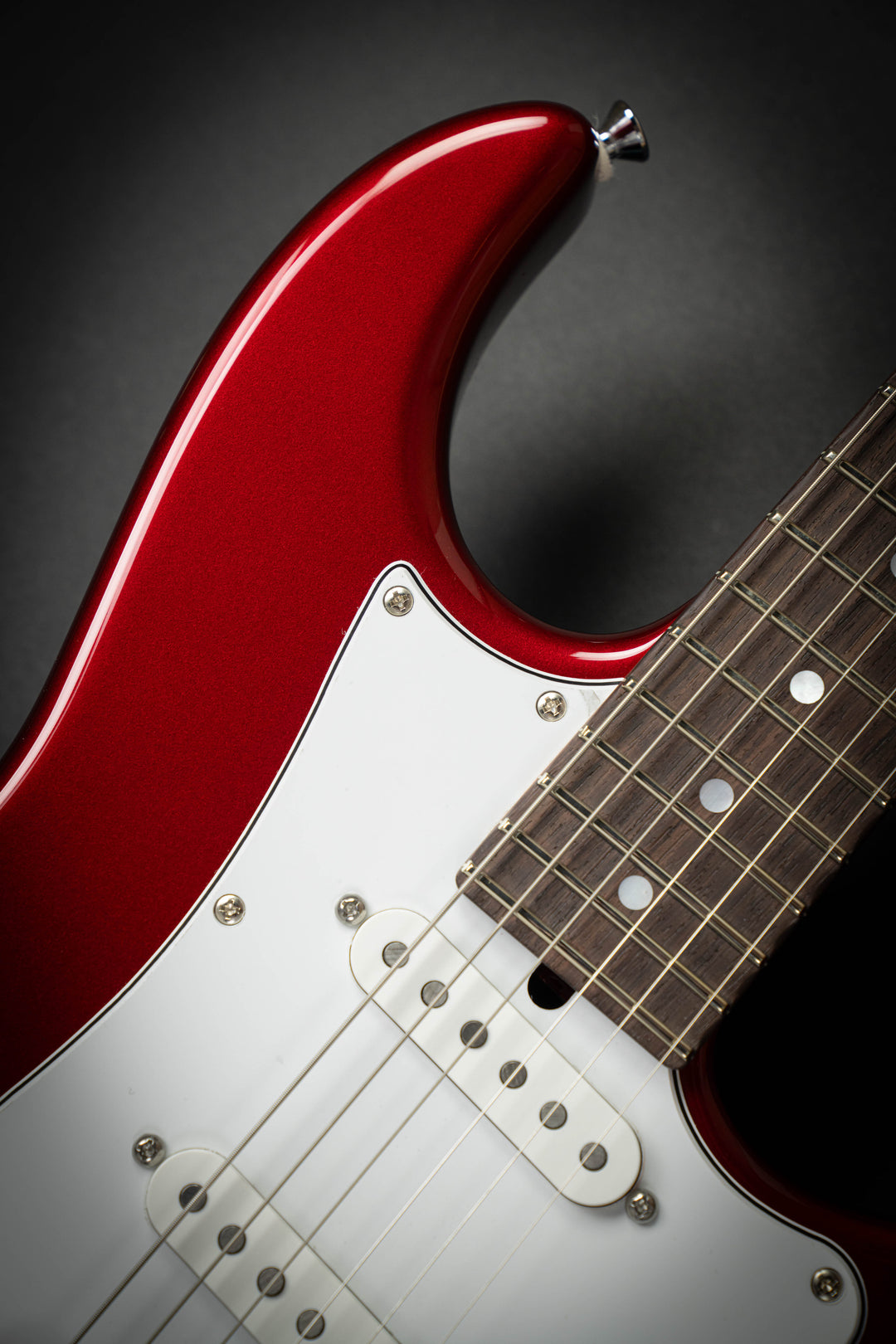 Studio Elite HD Candy Apple Red (J26056)