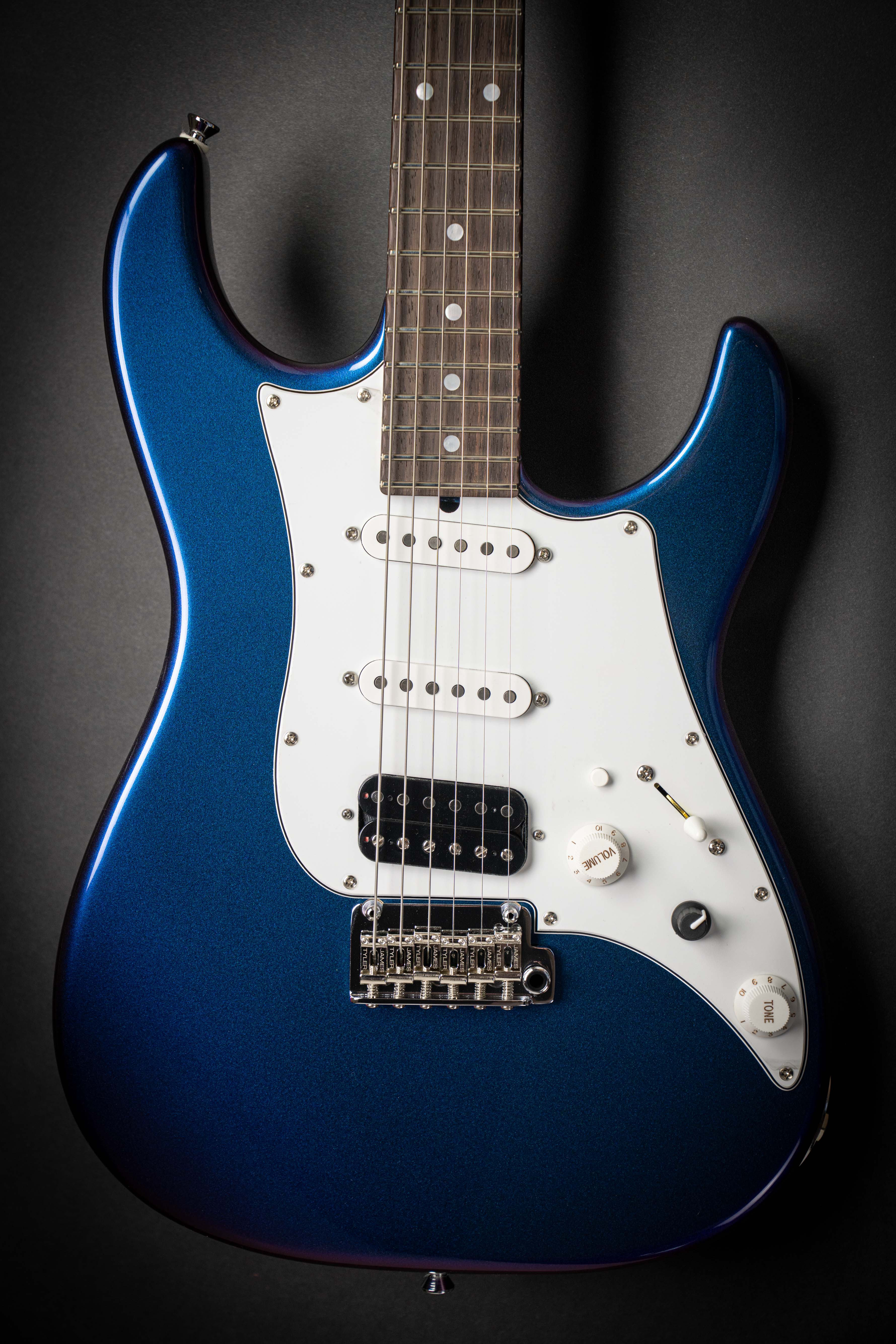 James Tyler Japan Studio Elite HD Color Shifting (J25026