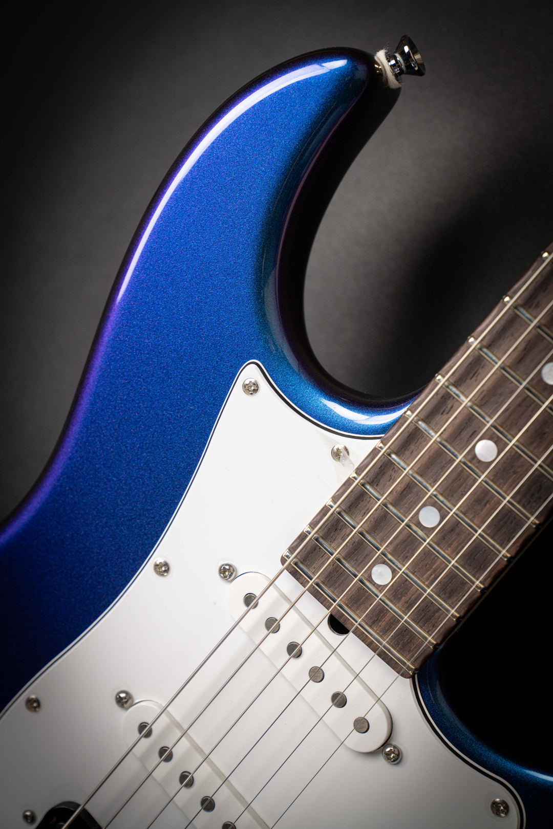 Studio Elite HD Color Shifting (J25026)