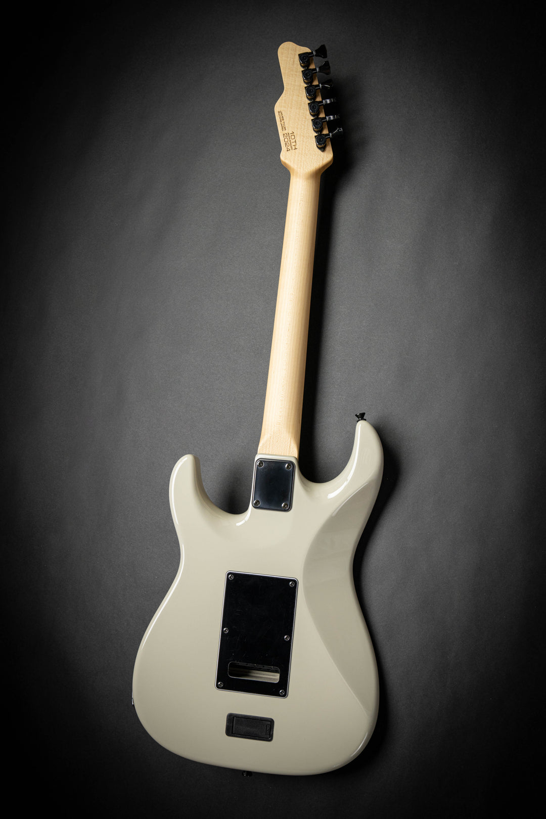 Studio Elite HD 10th Anniversary Moc Sand (J24240)