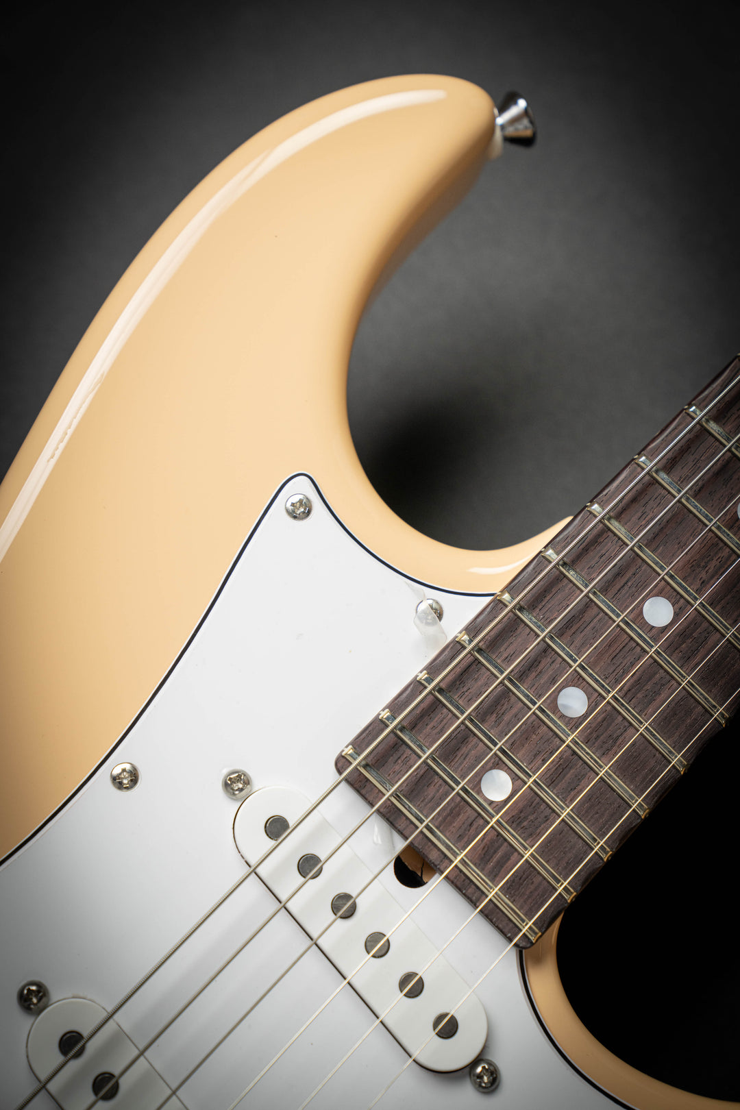 Studio Elite HD Shell Pink (J25069)