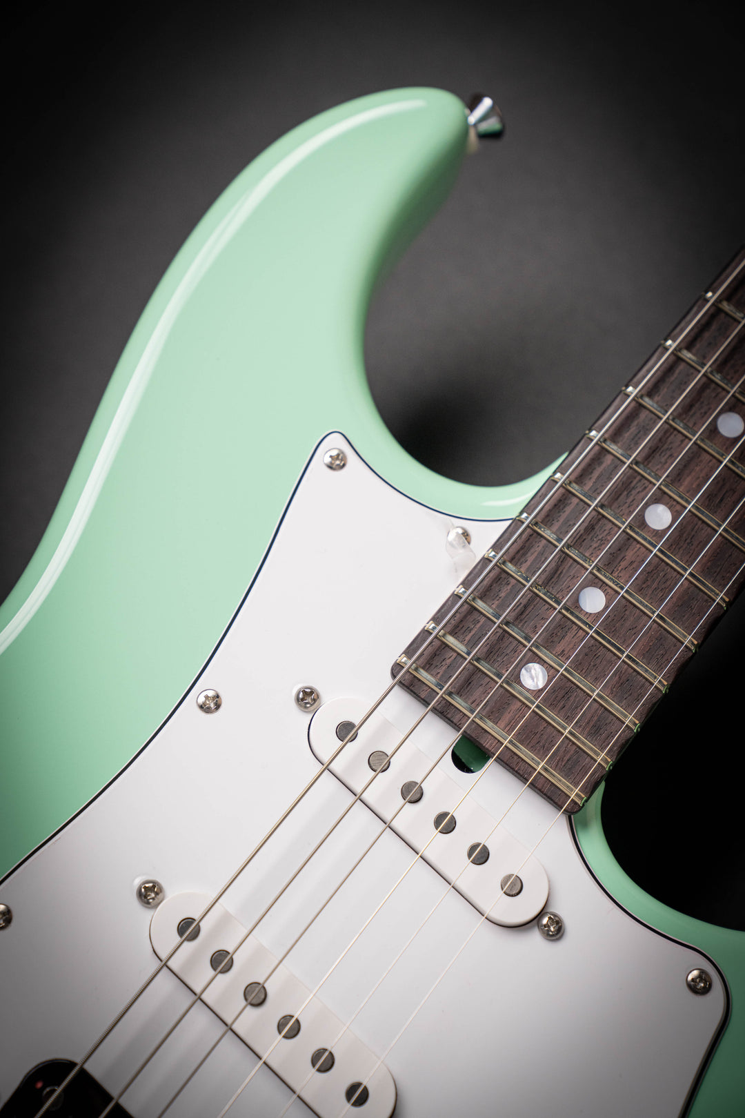 Studio Elite HD Surf Green (J25075)