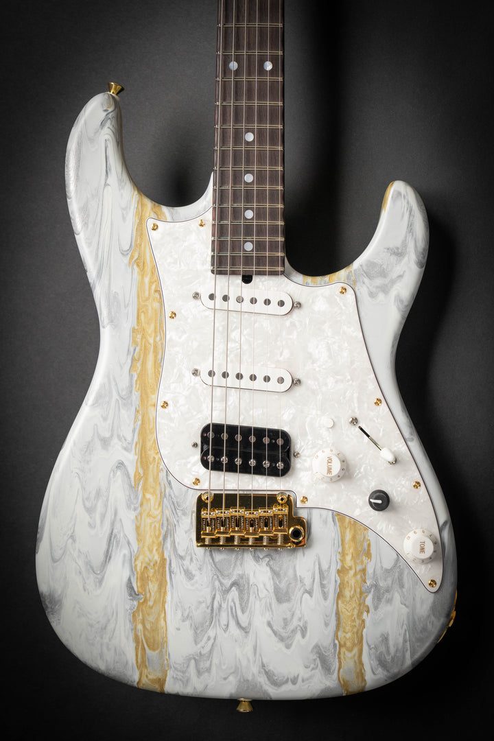 Studio Elite HD White Shmear (J25111)