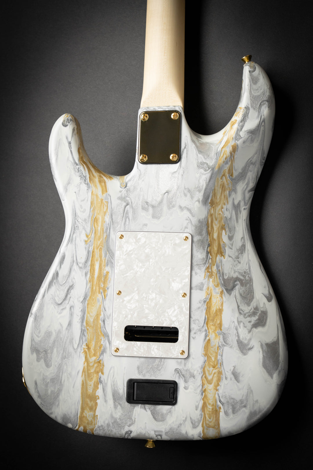 Studio Elite HD White Shmear (J25111)