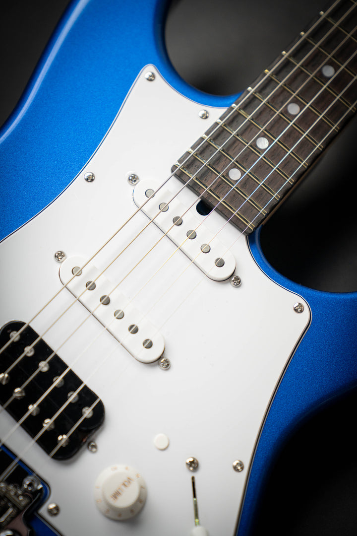 Studio Elite HD Lake Placid Blue (J24120)
