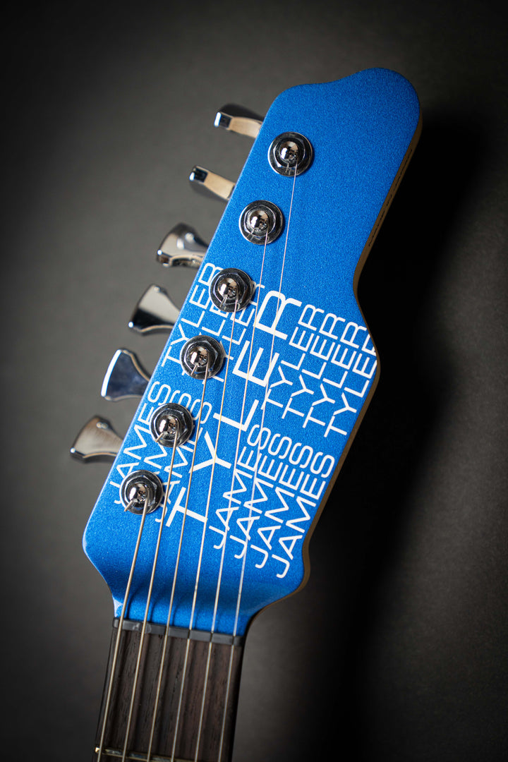 Studio Elite HD Lake Placid Blue (J24120)