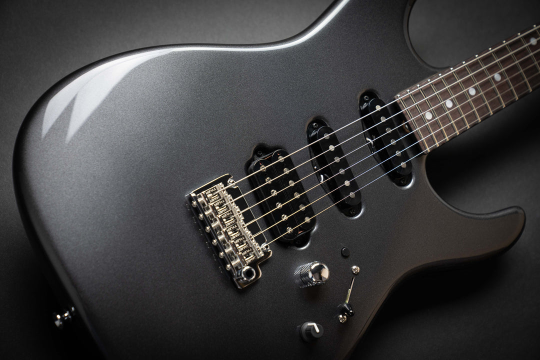 Studio Elite HD RR Charcoal Frost Metallic J24040