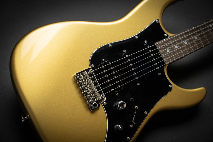 Studio Elite HD Gold Shoreline Gold (J24052)