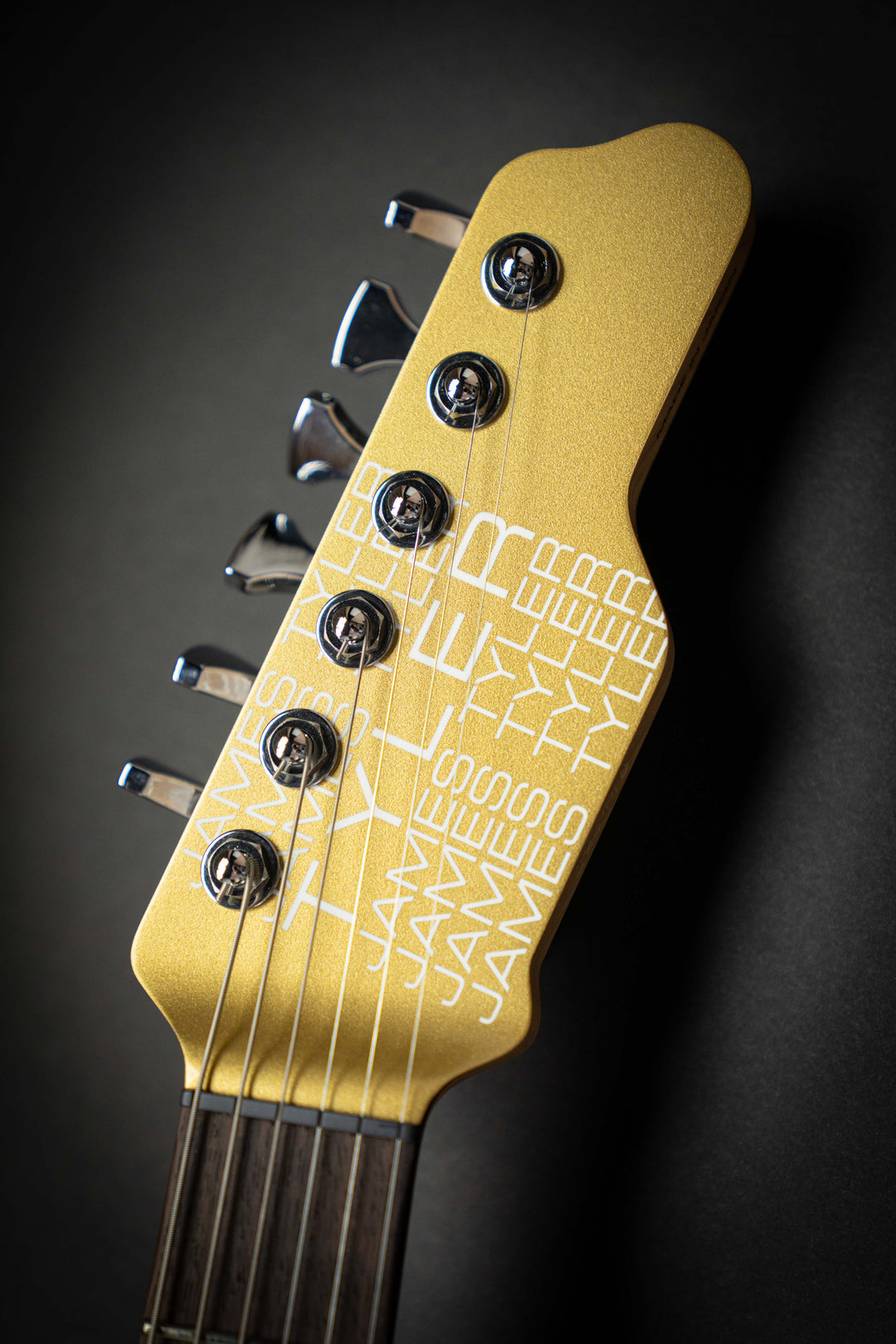 Studio Elite HD Shoreline Gold (J24118)