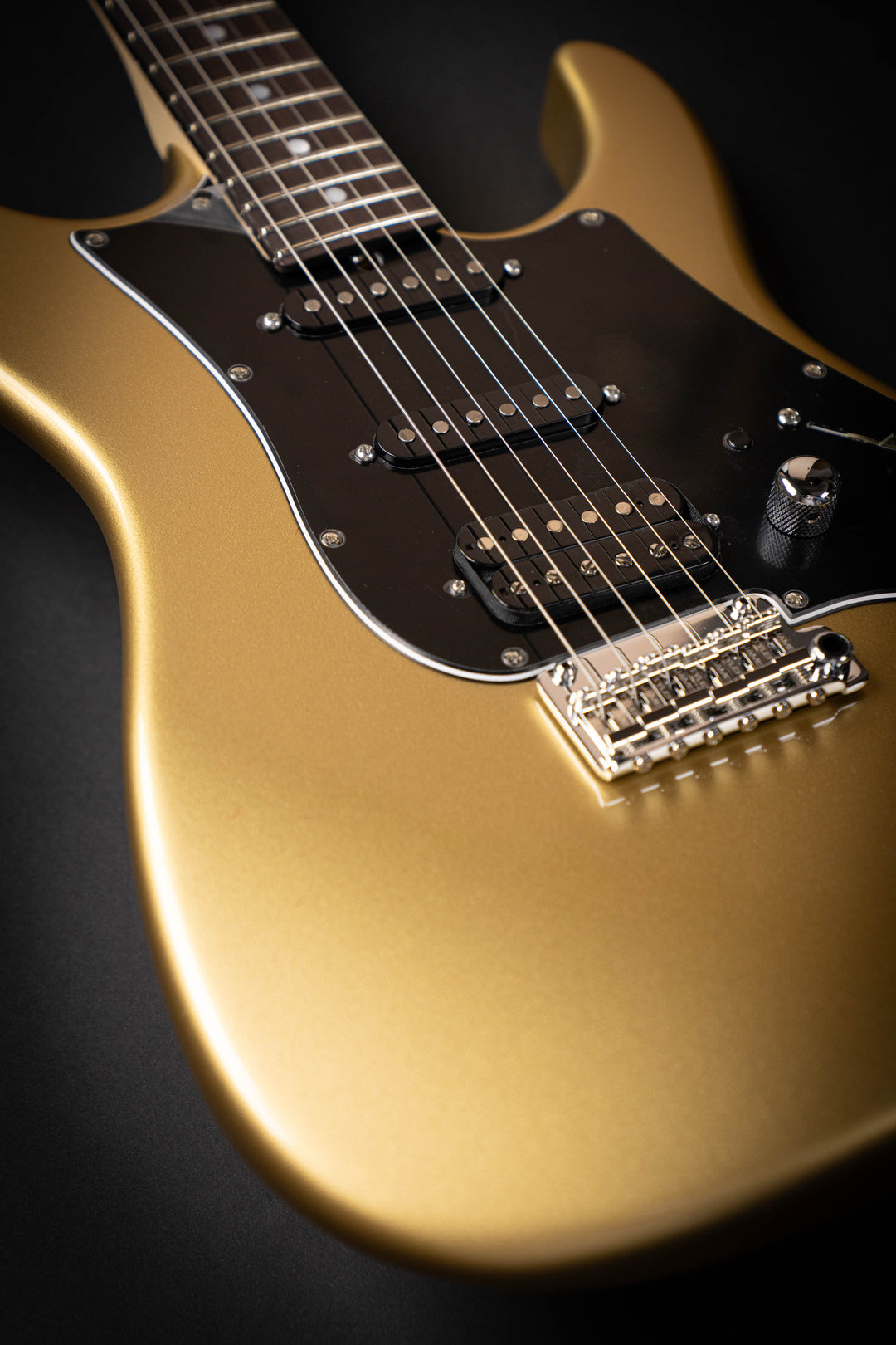 Studio Elite HD Shoreline Gold (J25172)