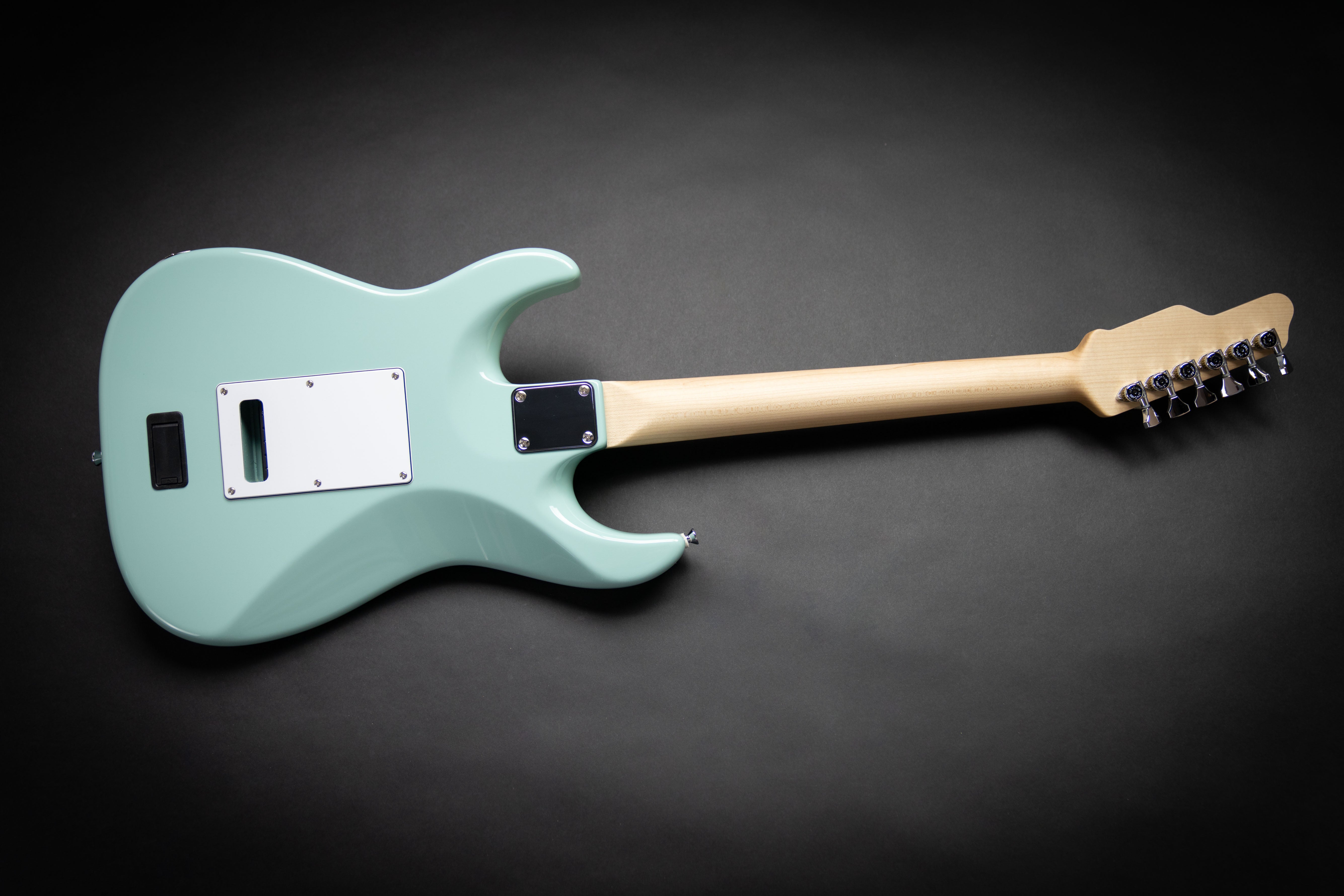 James Tyler Japan Studio Elite HD Sonic Blue (J24119) – Guitars