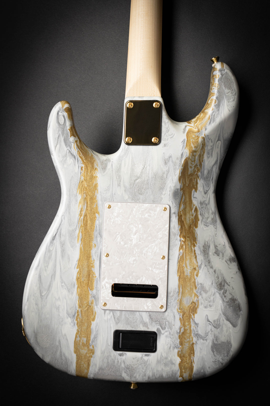 Studio Elite HD White Shmear (J26009)