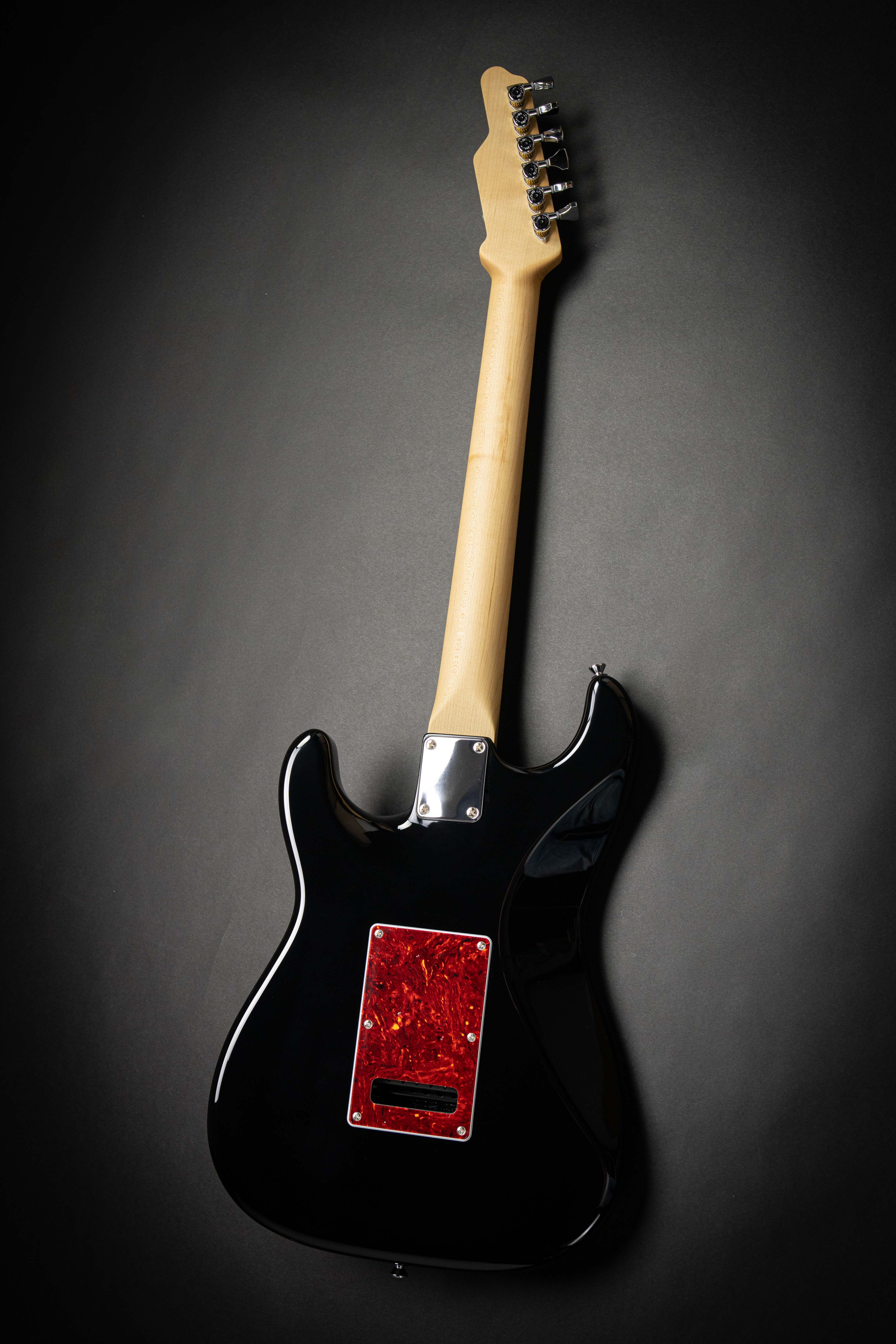 James Tyler Japan The Black Classic (J25095) – Guitars Rebellion
