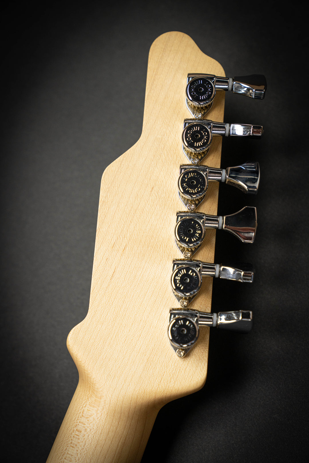 The Black Classic (J25053)