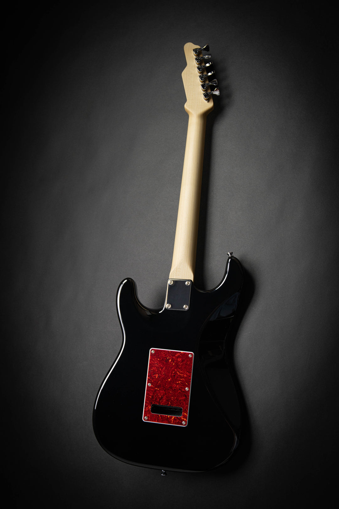 The Black Classic Level 1 (J25186)