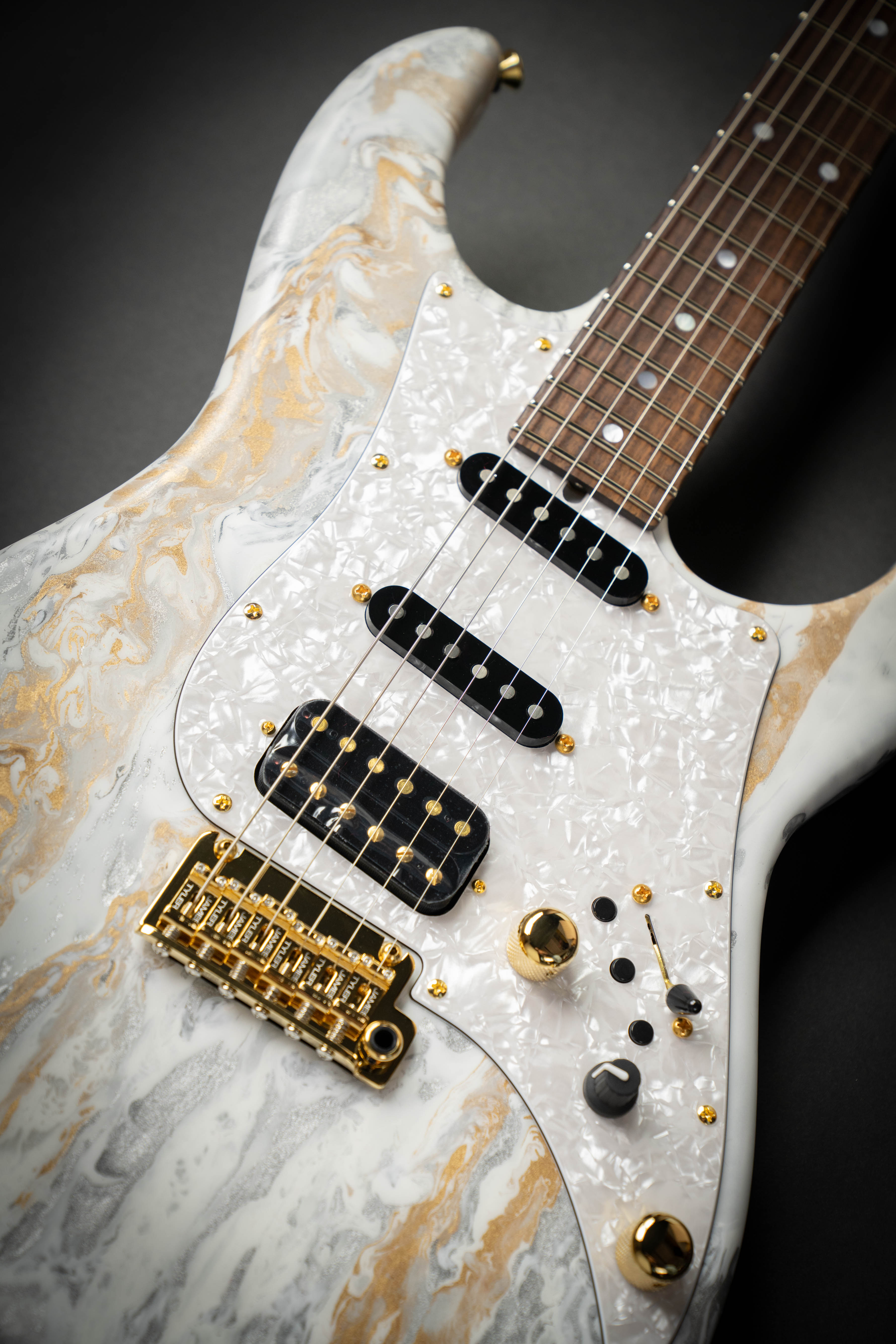 James Tyler USA Studio Elite HD White Shmear (25225) – Guitars