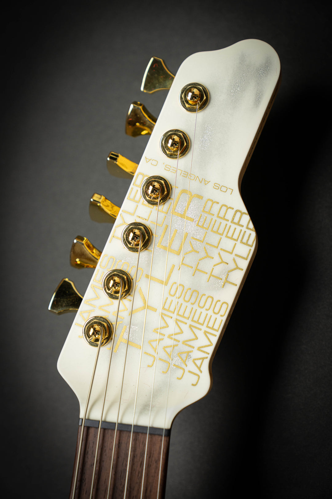 Studio Elite HD White Shmear (25225)