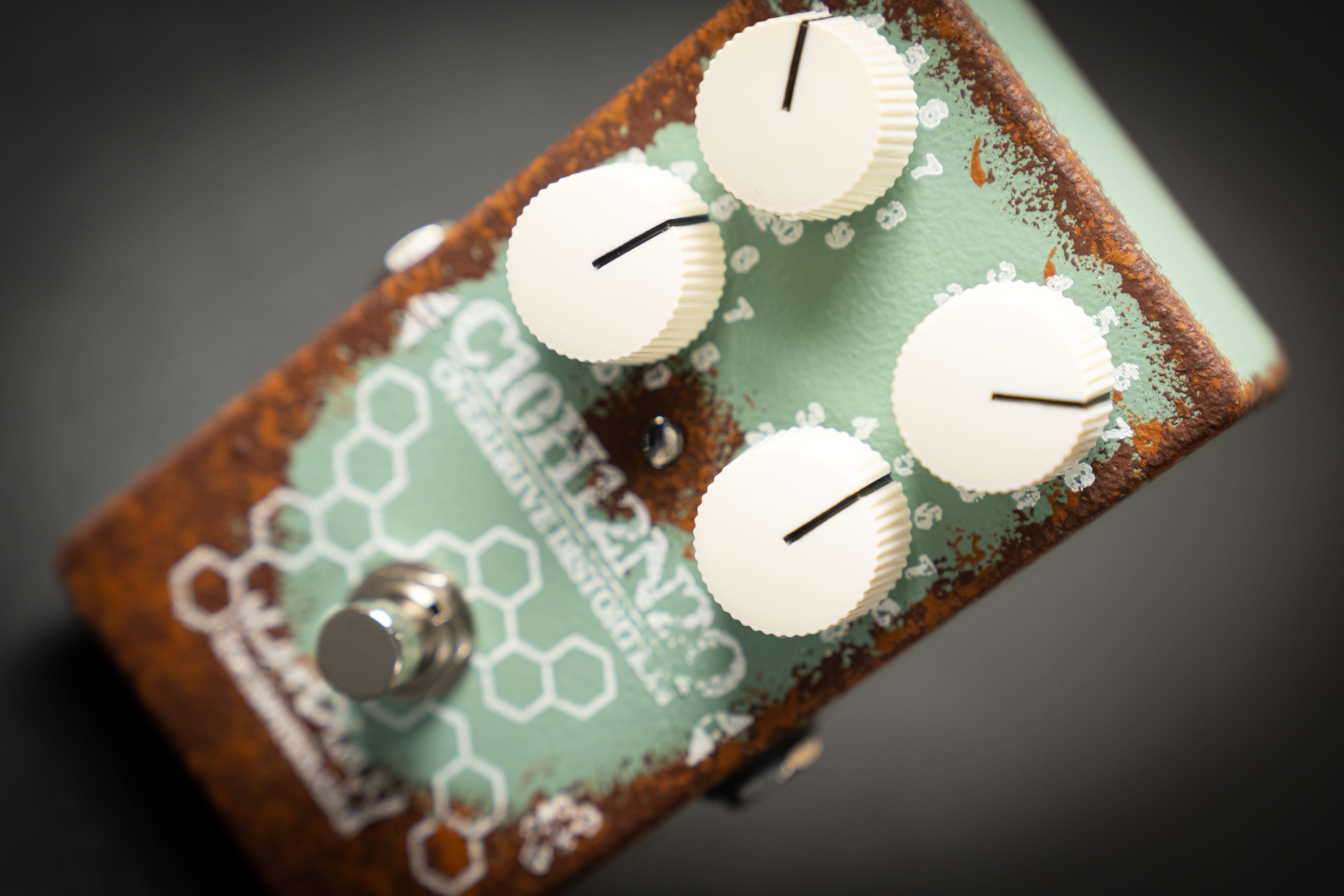 KarDiaN Serotonin C10H12N2O ADD CBF Overdrive – Guitars