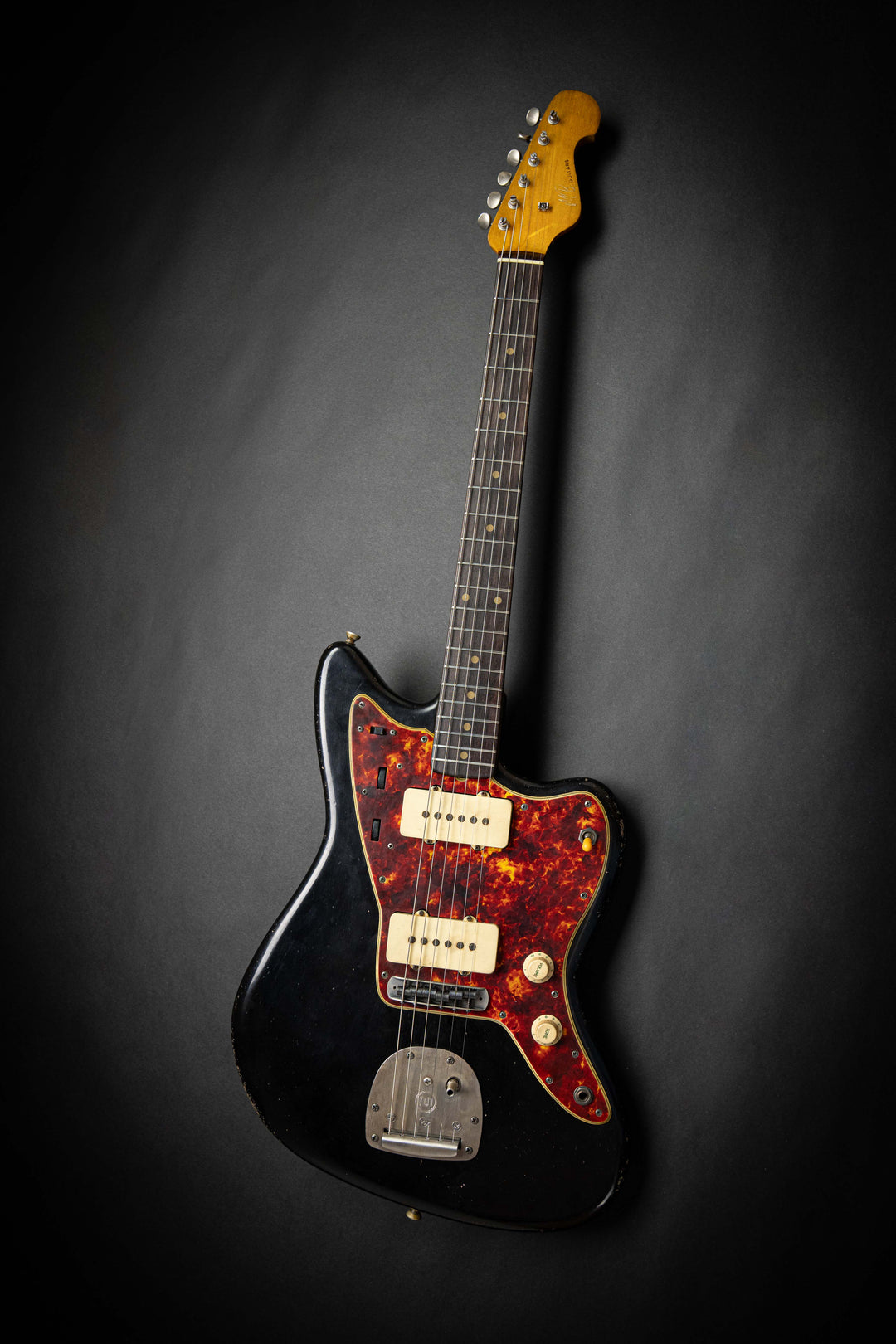 '60-J Black Spitfire (81739)