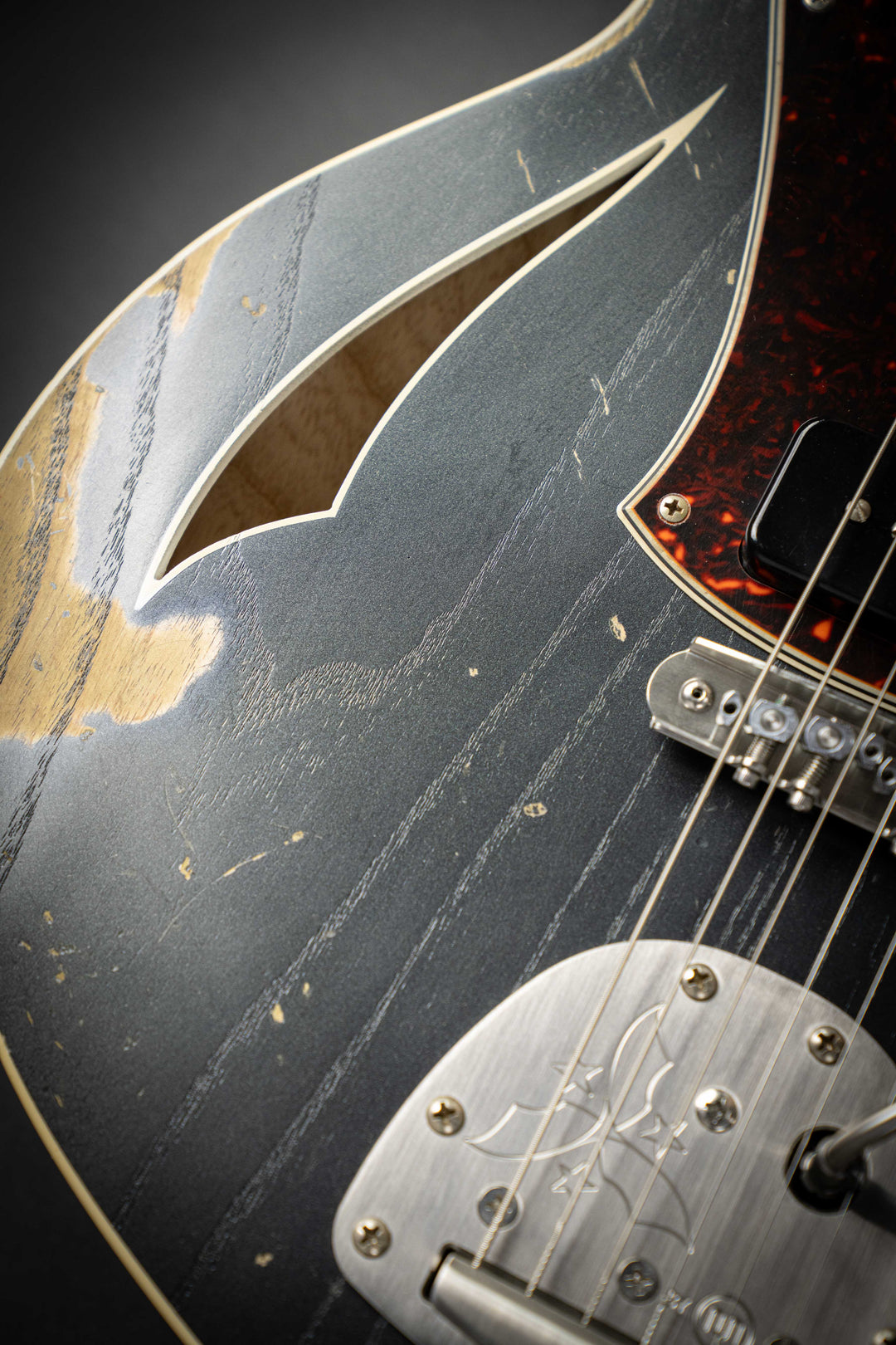 Miris J Charcoal Frost (25720)