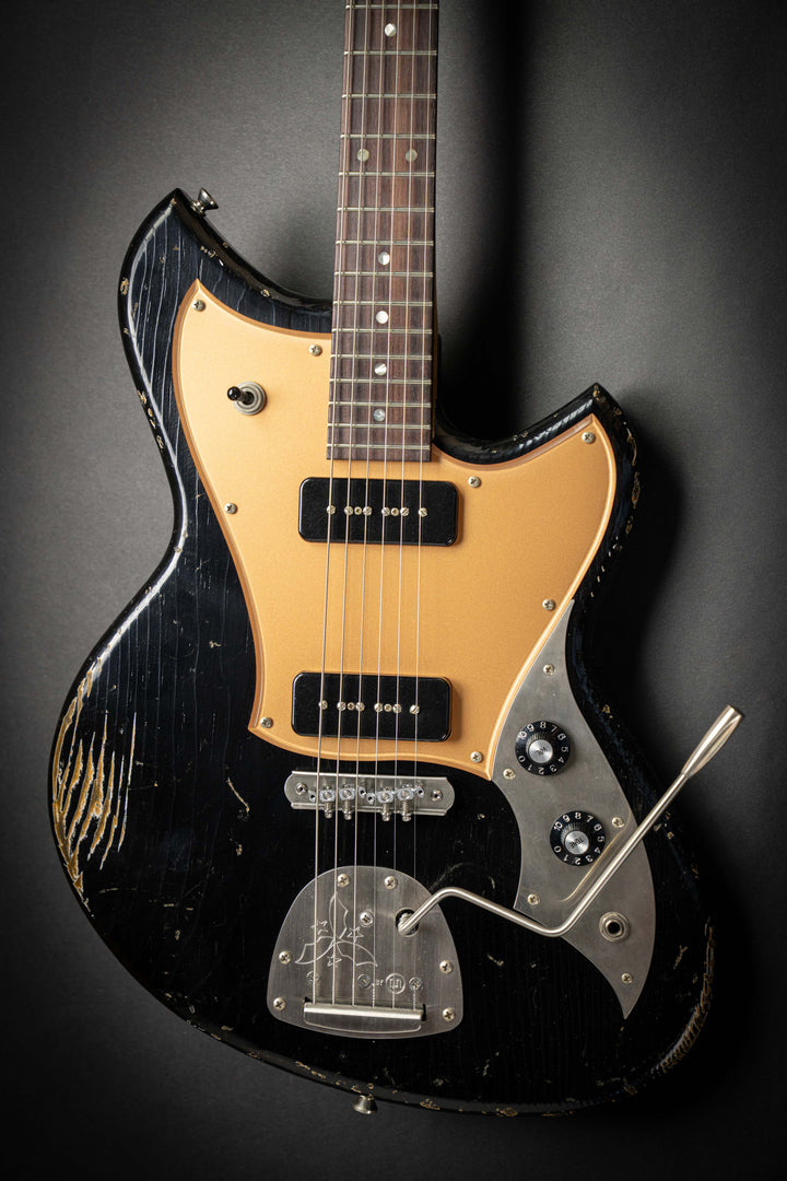 Serus J Bull Black (25284)