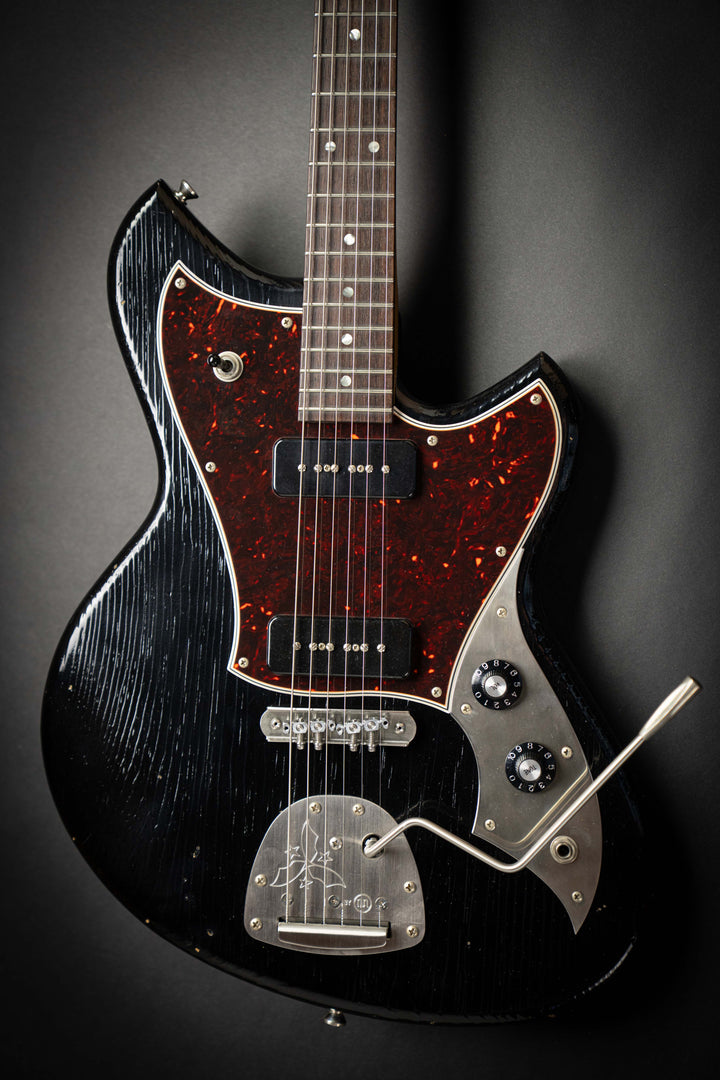 Serus J Bull Black (25285)