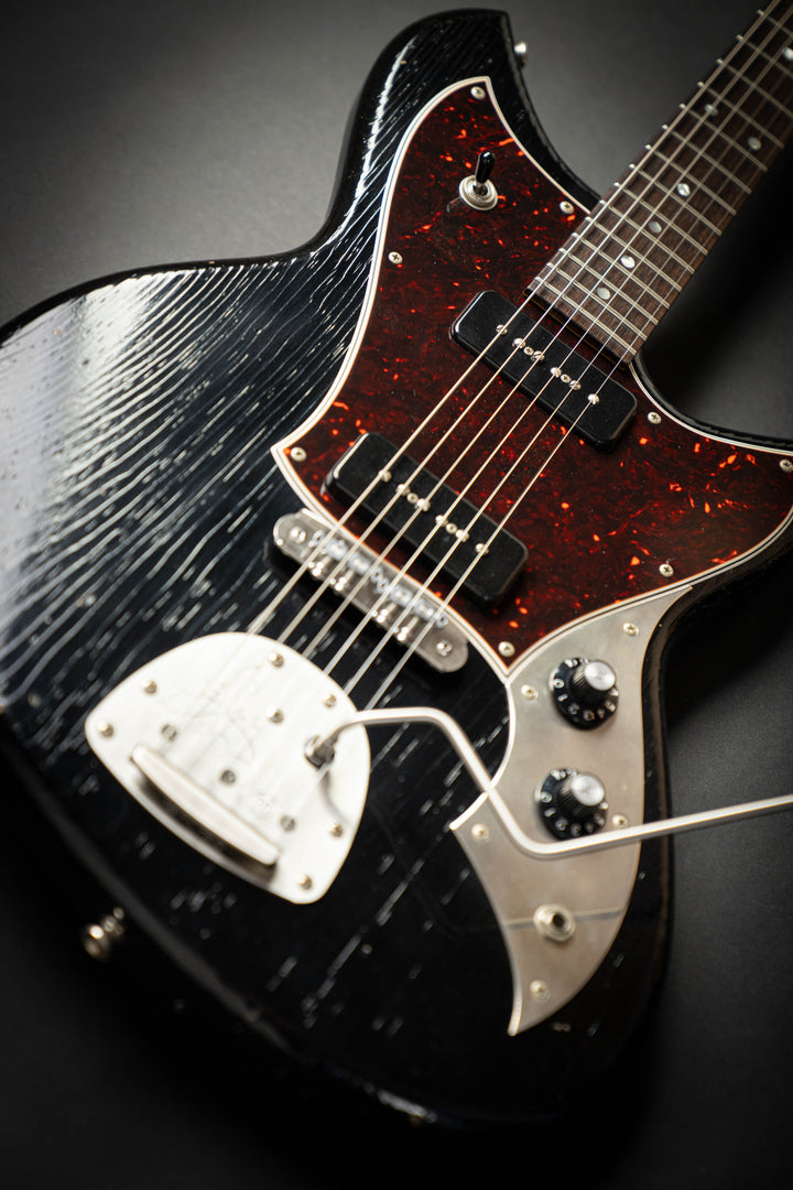 Serus J Bull Black (25285)