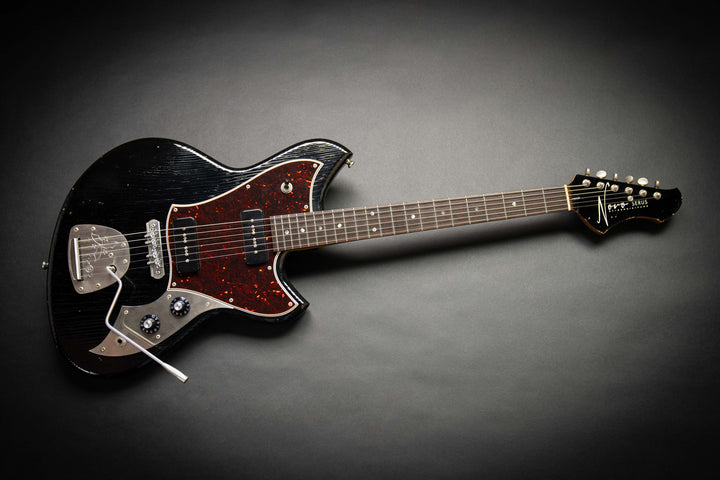 Serus J Bull Black (25285)