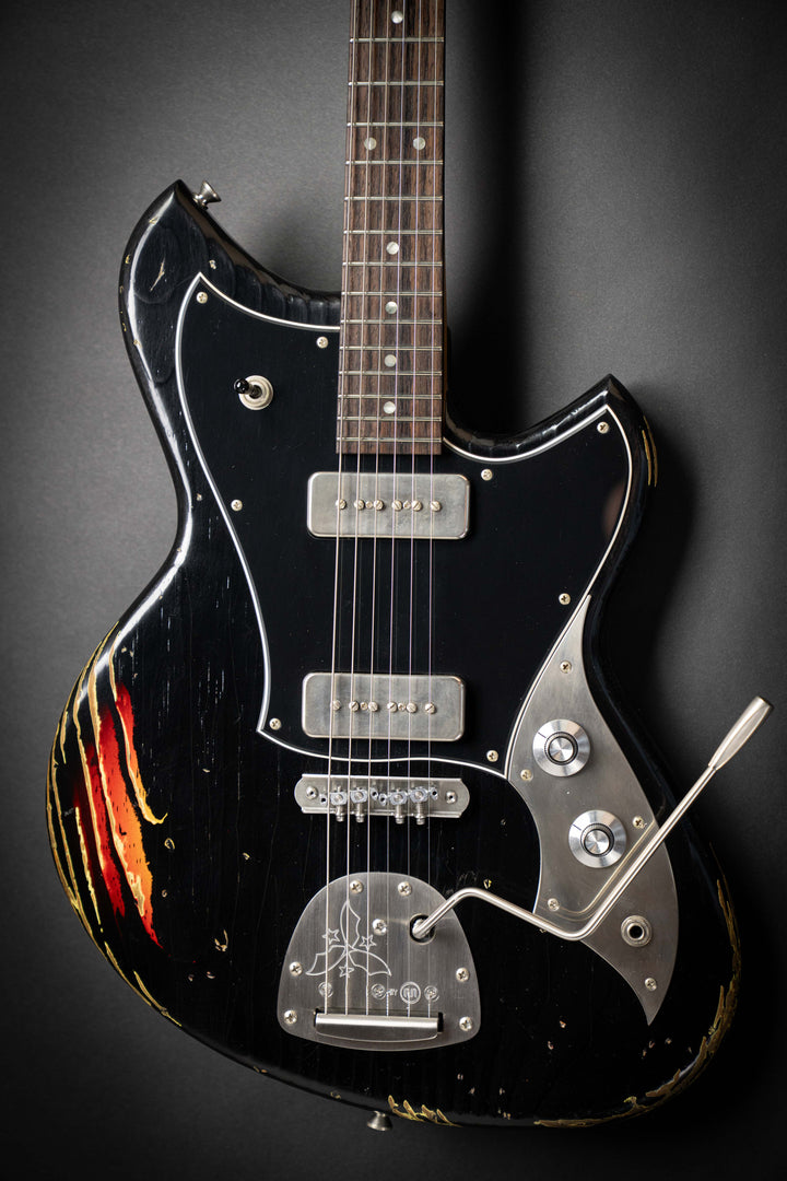 Serus J Bull Black Over &