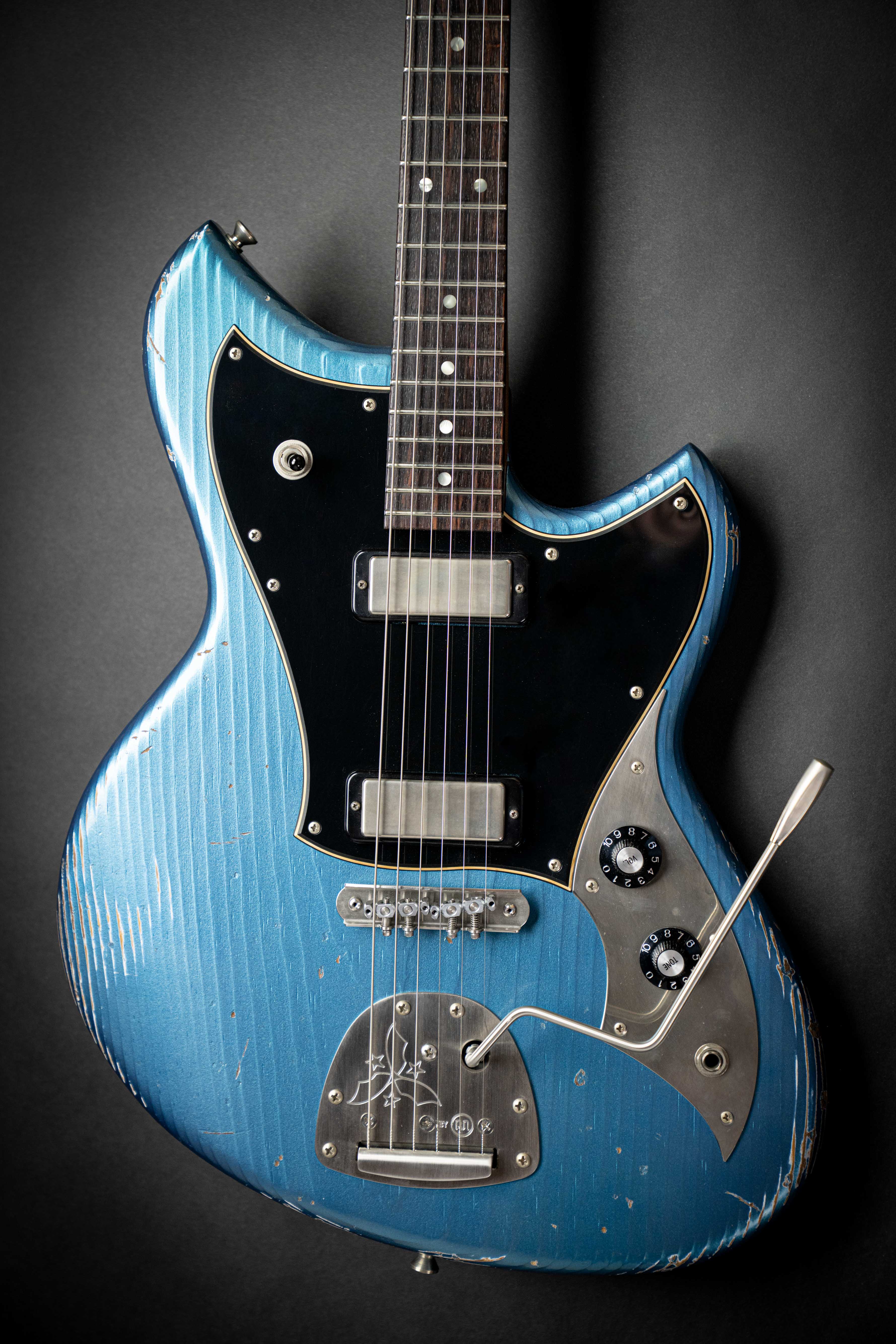 Novo Guitars – Guitars Rebellion