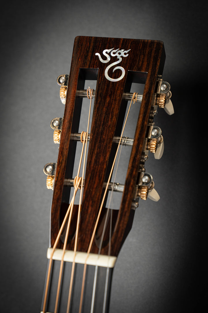00 Custom (1318)