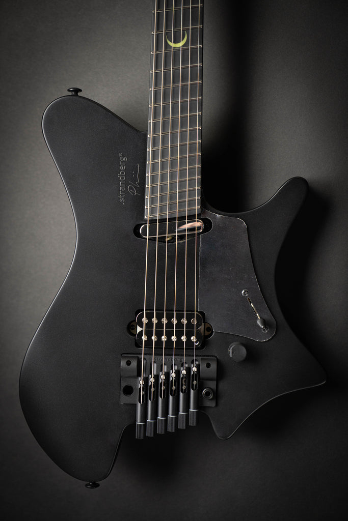 Strandberg_SalenNX6TremoloPlin