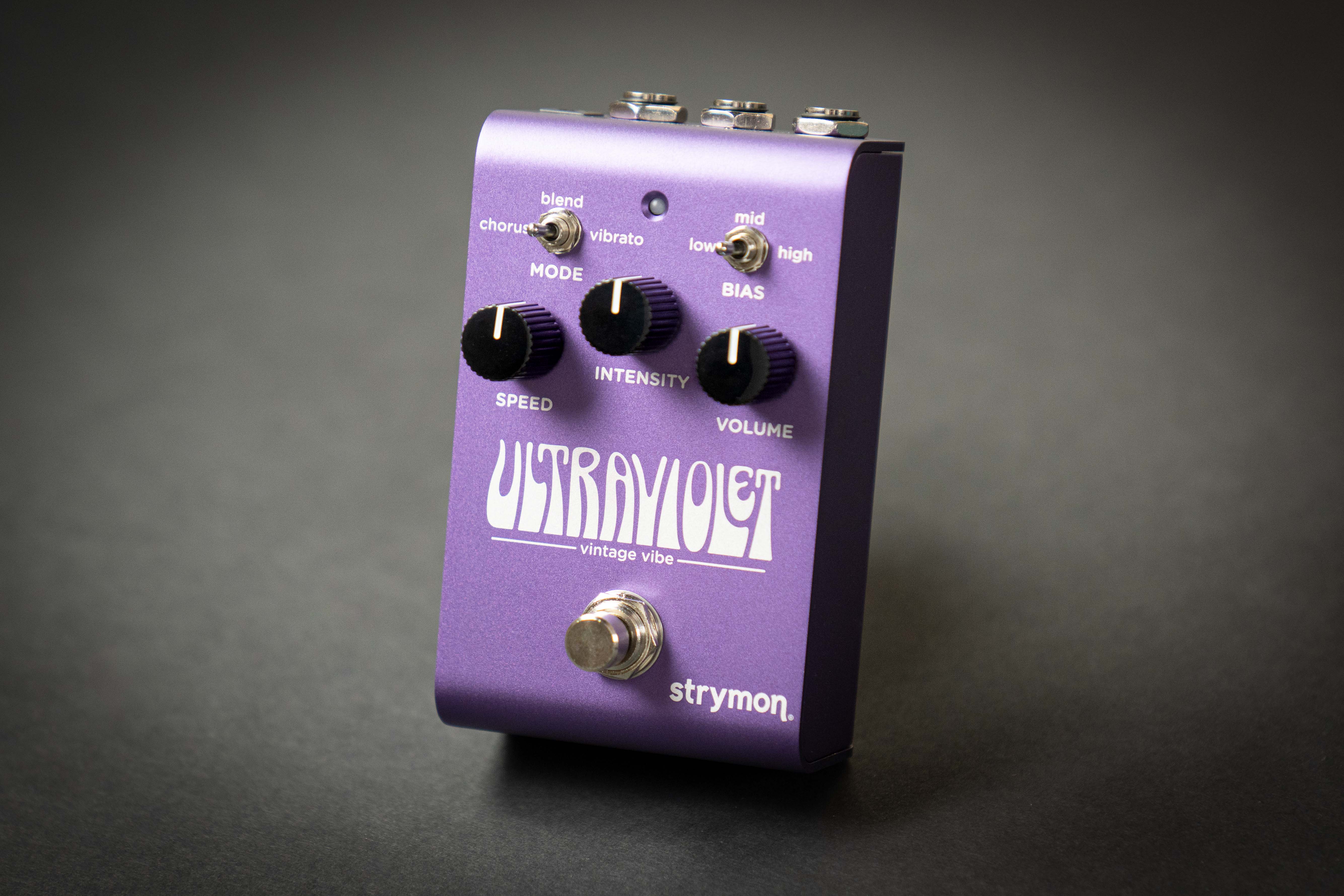 Strymon UltraViolet Vintage Vibe – Guitars Rebellion