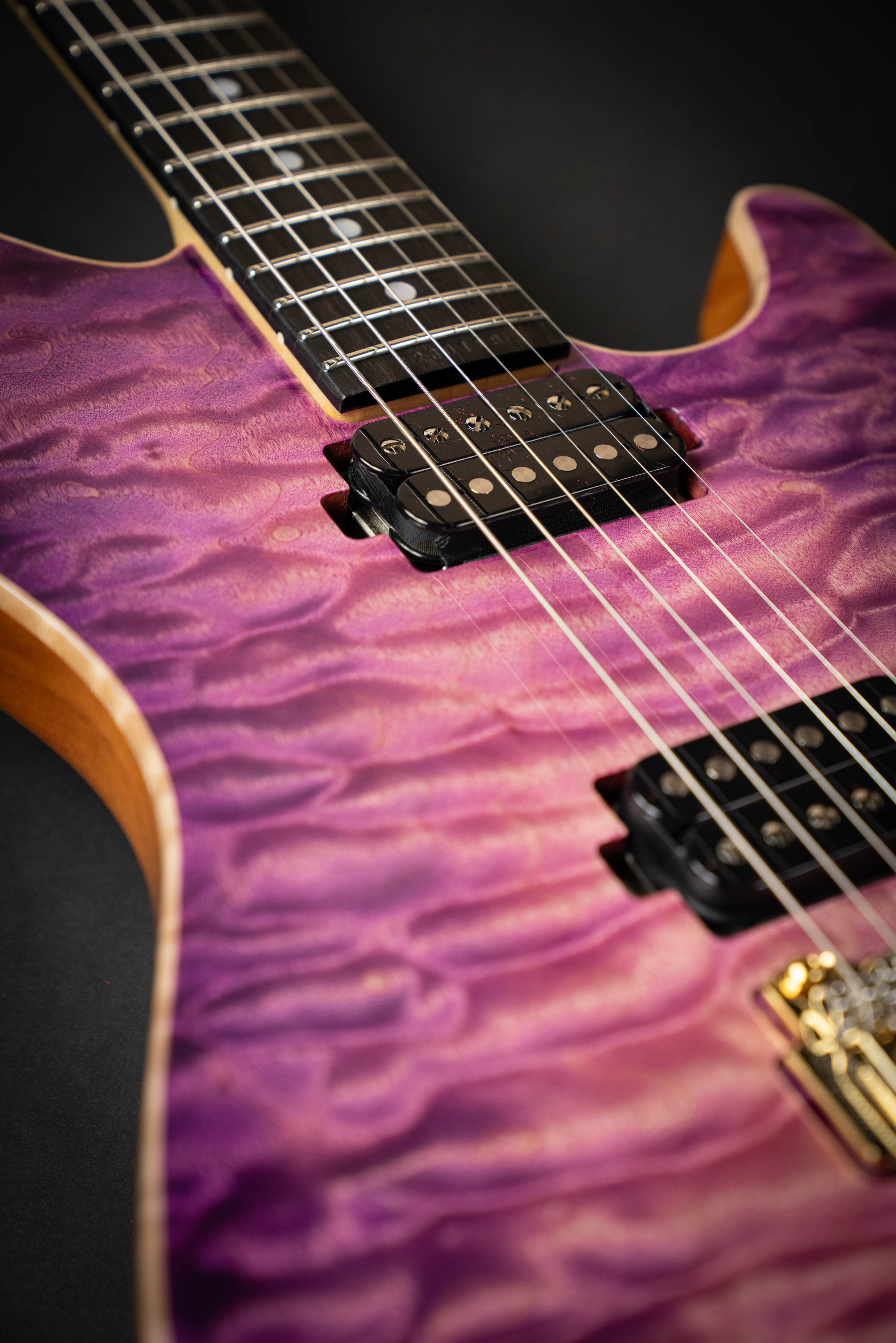 Sugi DS496E 6AQM Purple Burst (S230199) – Guitars Rebellion