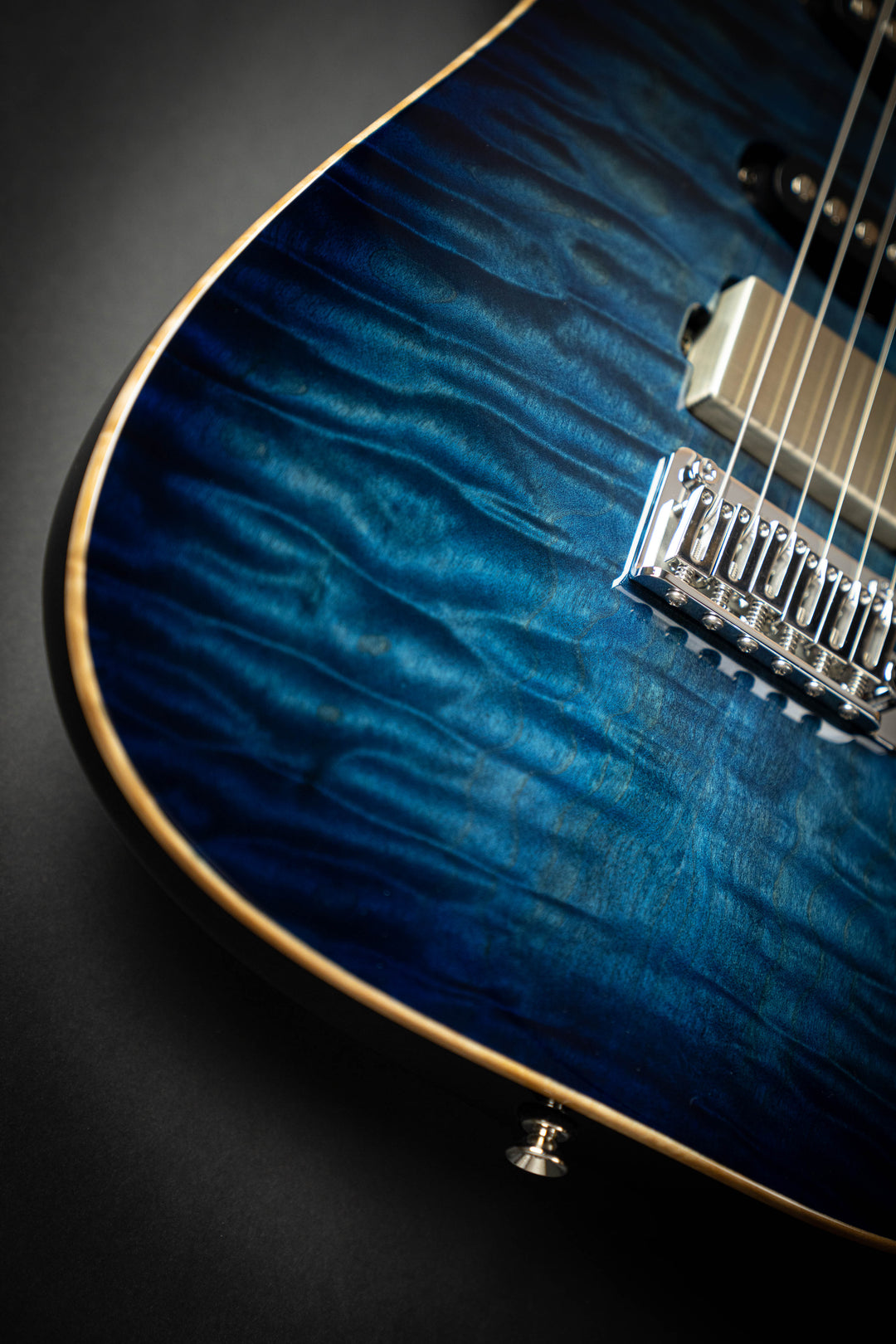 Drop Top Arctic Blue Burst (061525A)