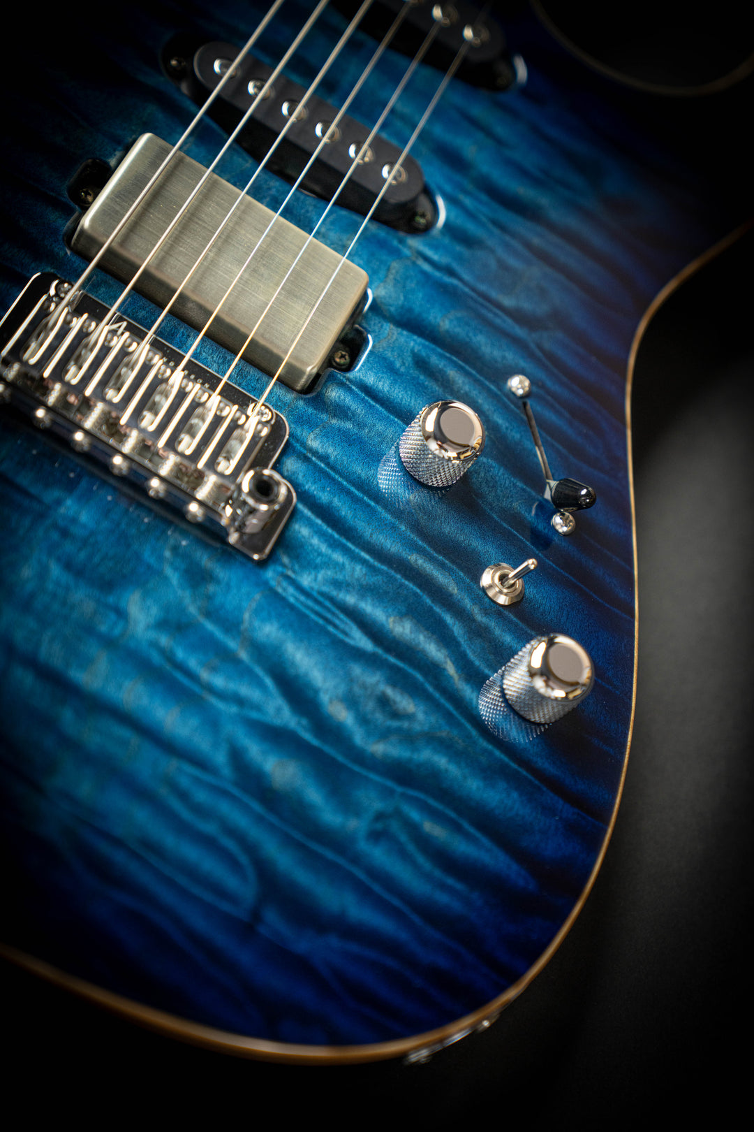 Drop Top Arctic Blue Burst (061525A)