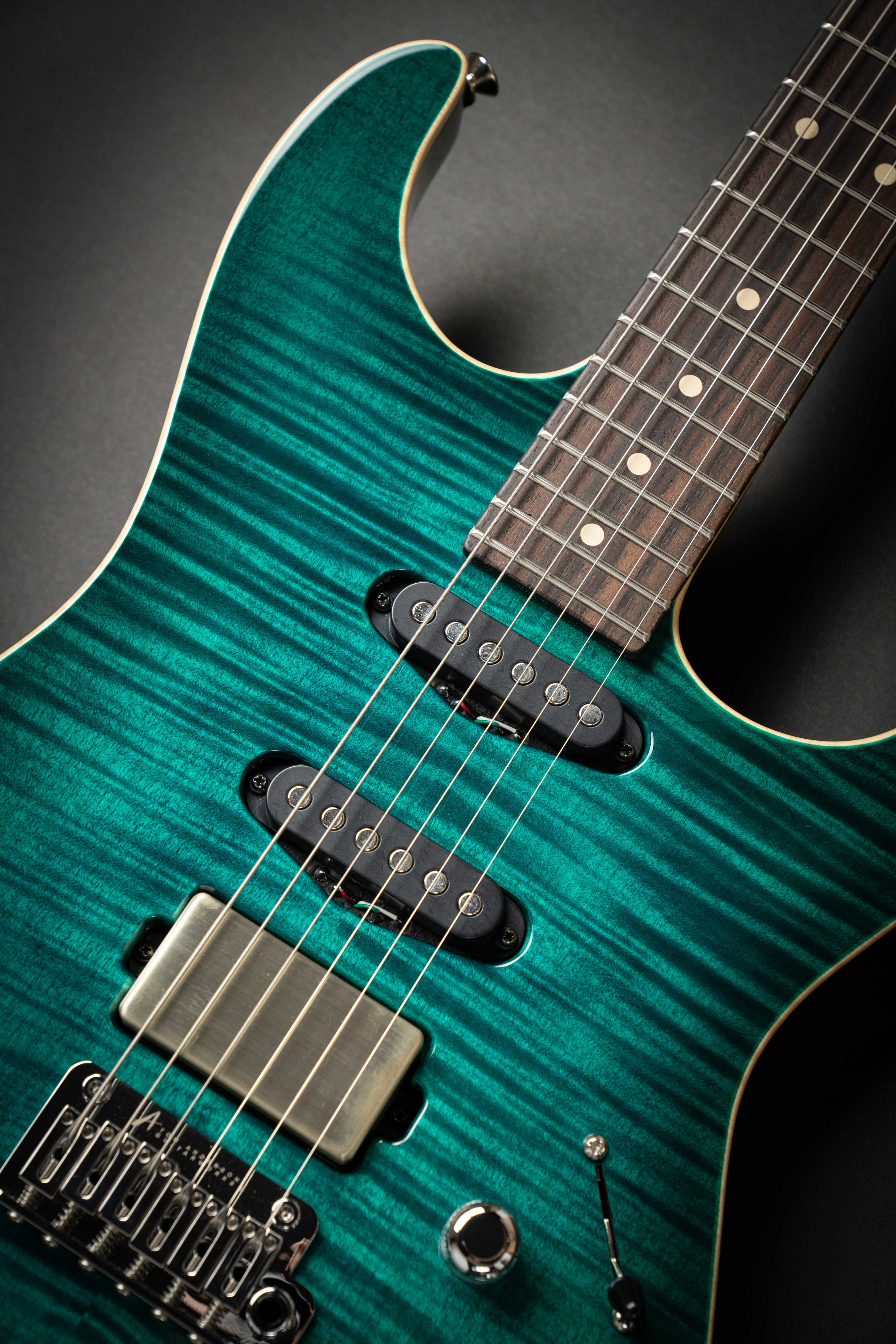 Tom Anderson Drop Top Transparent Teal Burst (06-26-24A) – Guitars