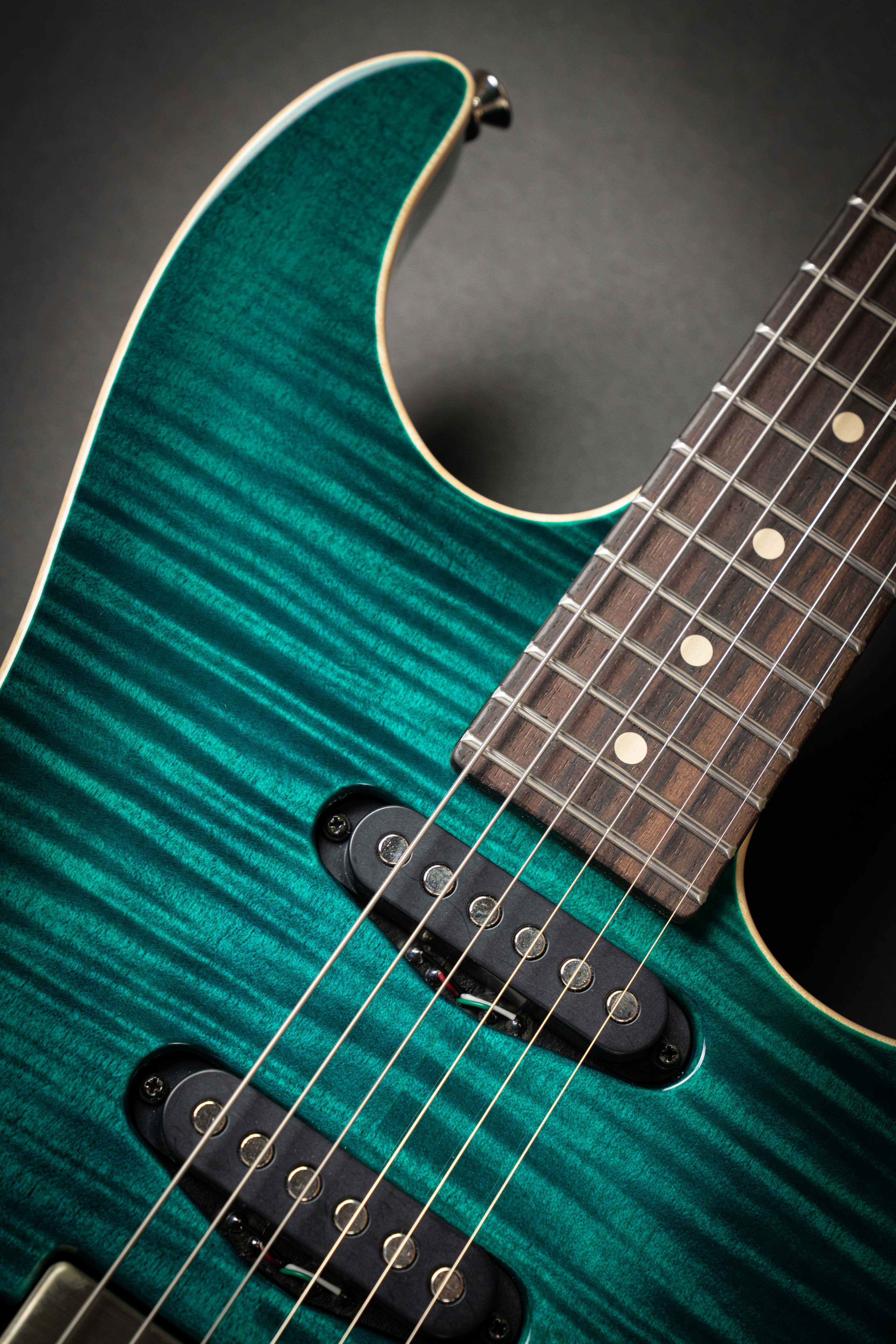 Tom Anderson Drop Top Transparent Teal Burst (06-26-24A) – Guitars