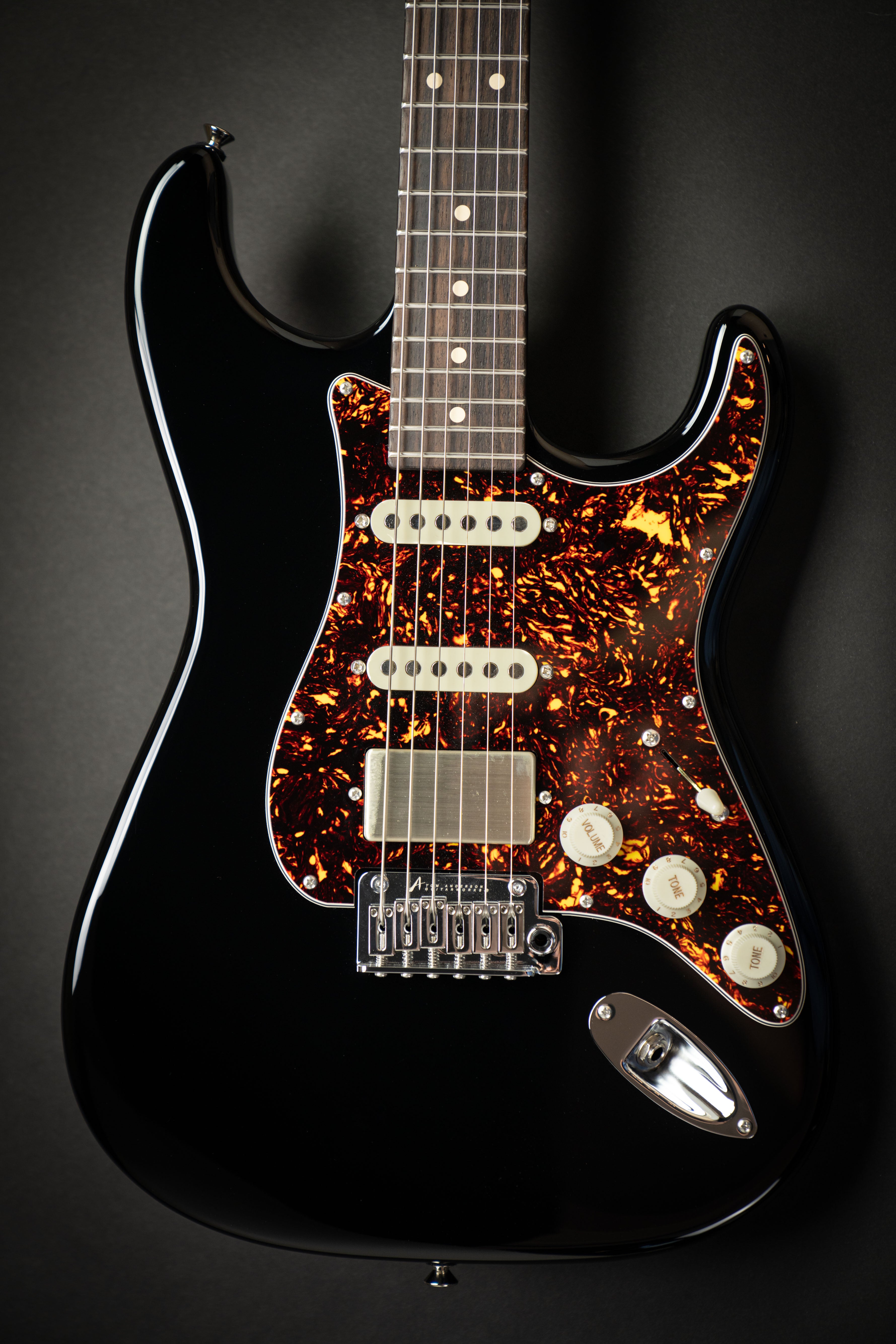 ギター Tom Anderson Classic Black Tom Anderson Icon Classic Black Tortoise (021523P) – Guitars Rebellion
