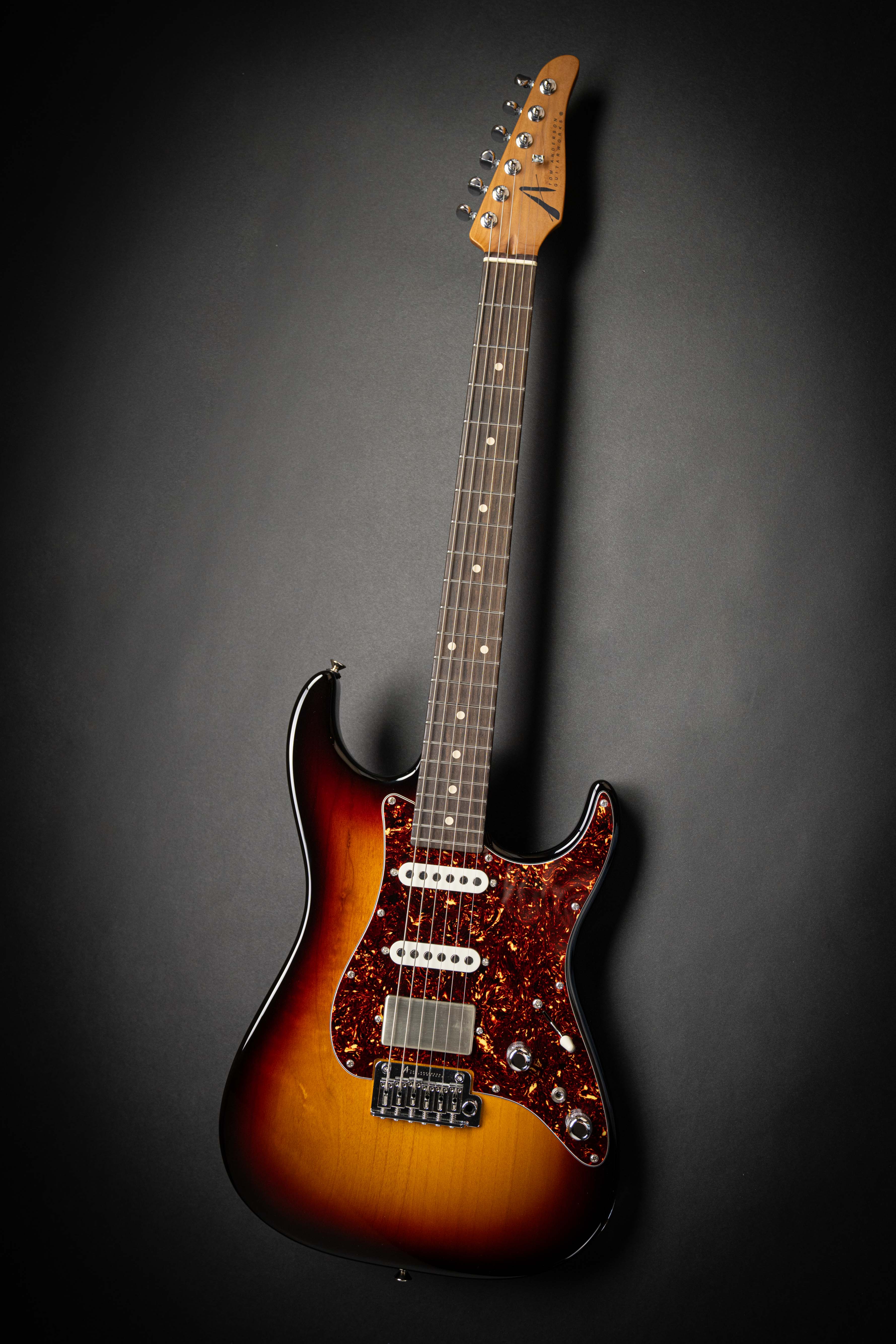 ギター Tom Anderson the classic 3 color burst Tom Anderson The Classic 3 Color Burst (090625A) – Guitars Rebellion