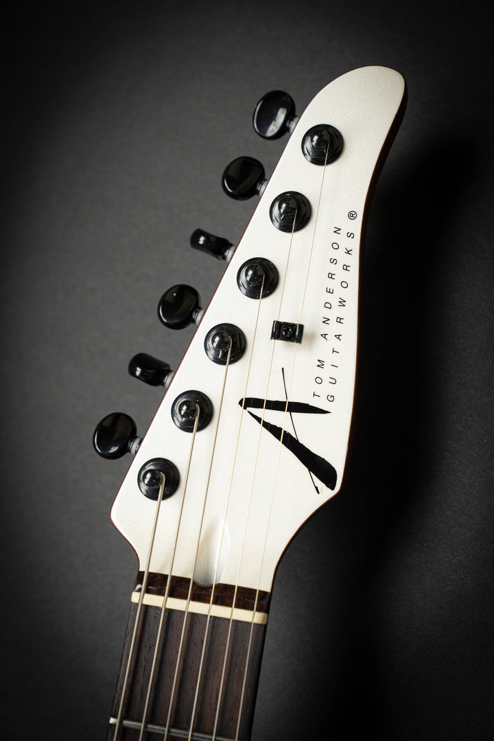 The Classic Pearl White (110825P)