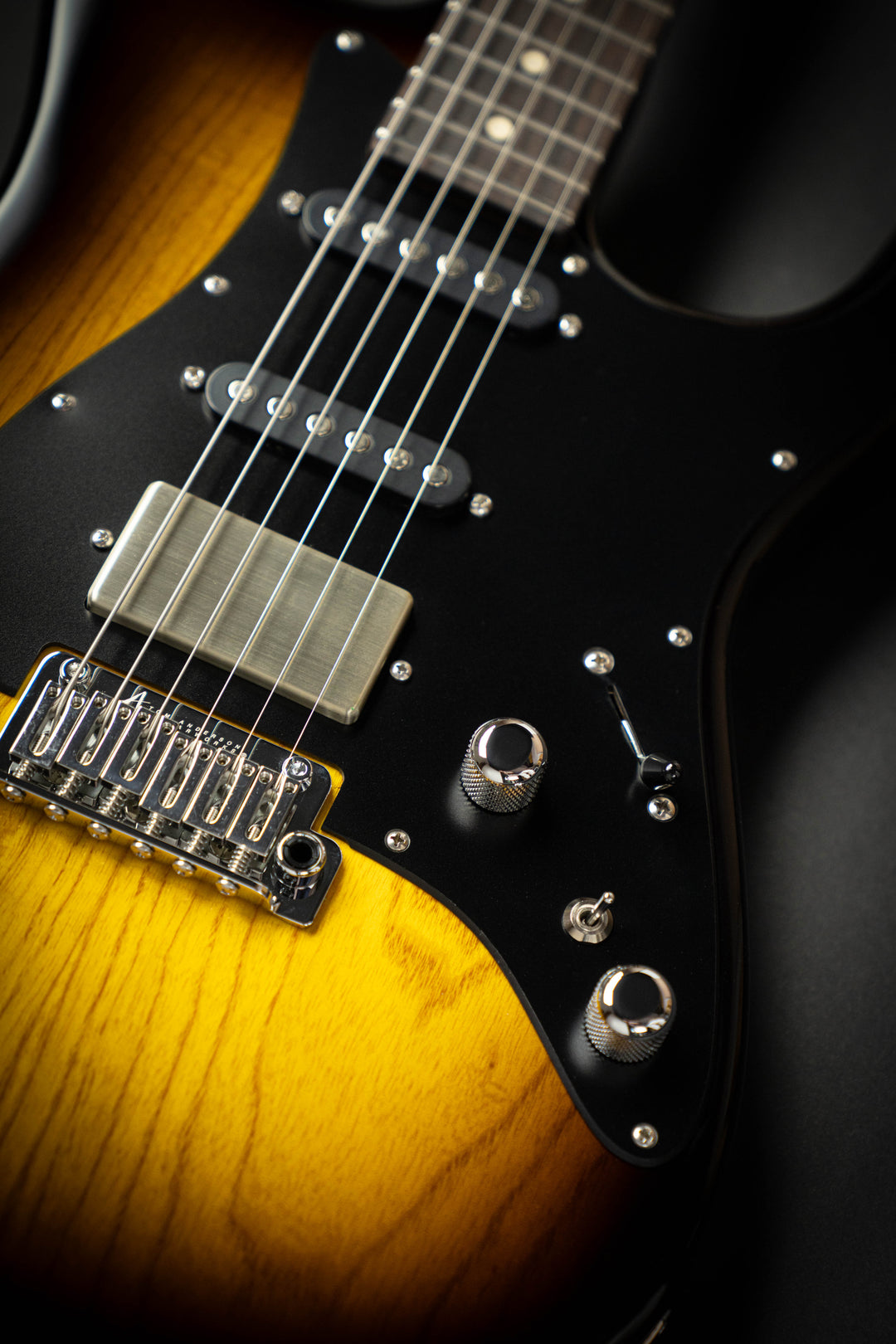 The Classic Tobacco Burst (050825P)