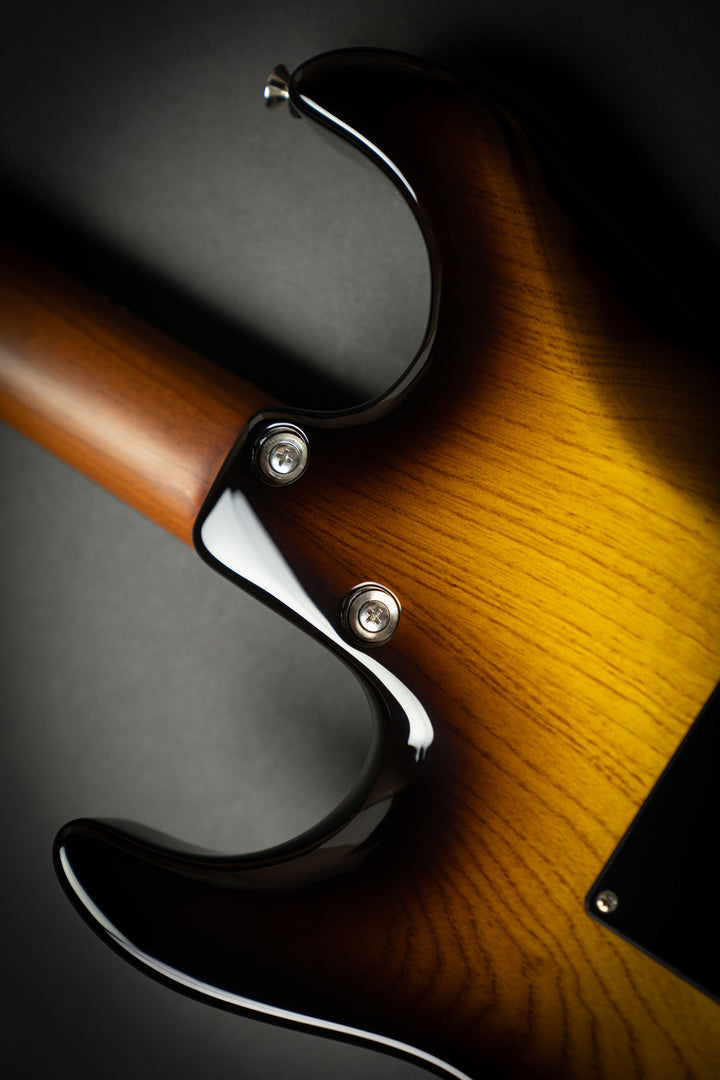 The Classic Tobacco Burst (050825P)