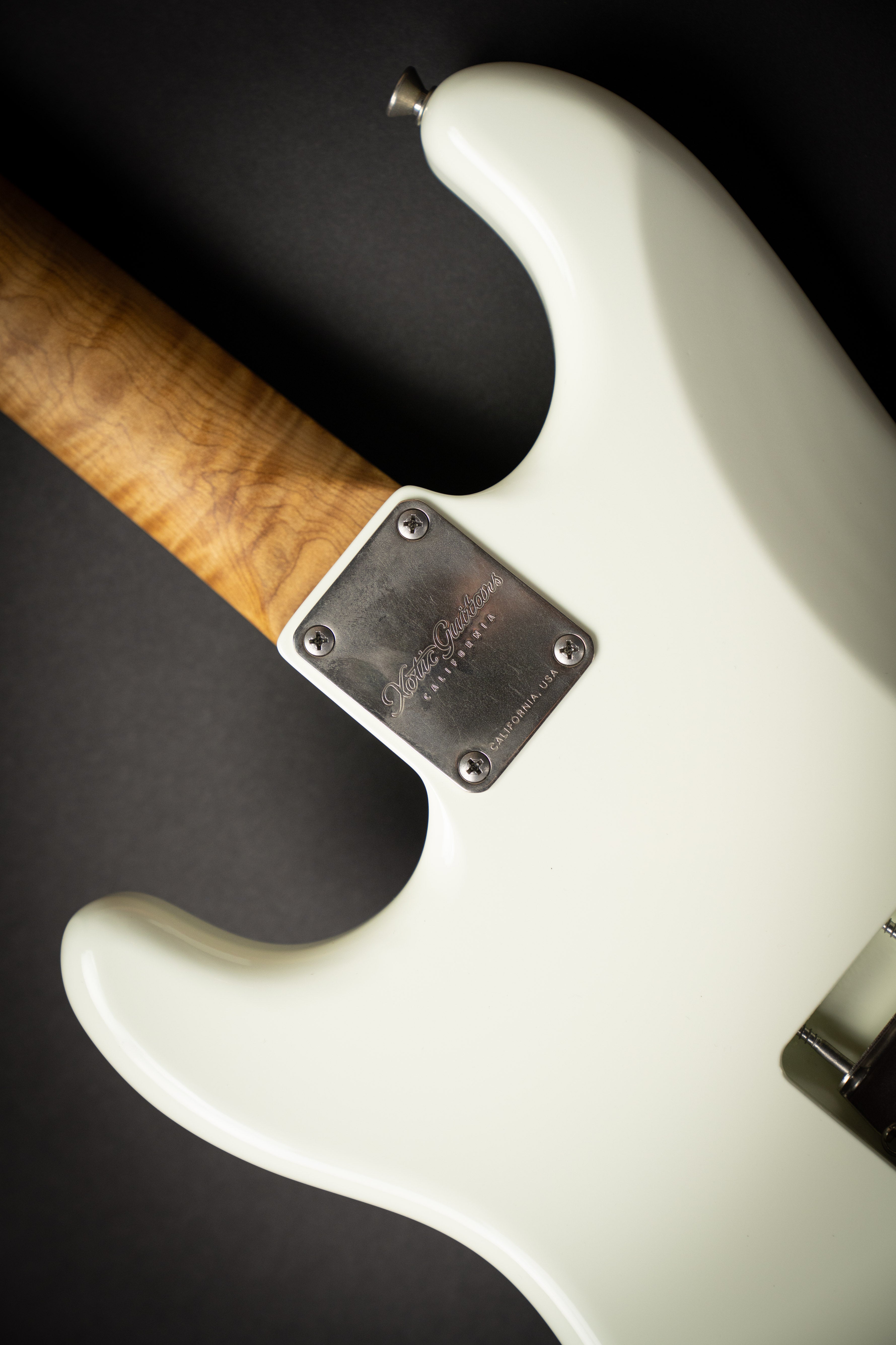 Xotic XSCPRO-2 Olympic White RW (3423) – Guitars Rebellion