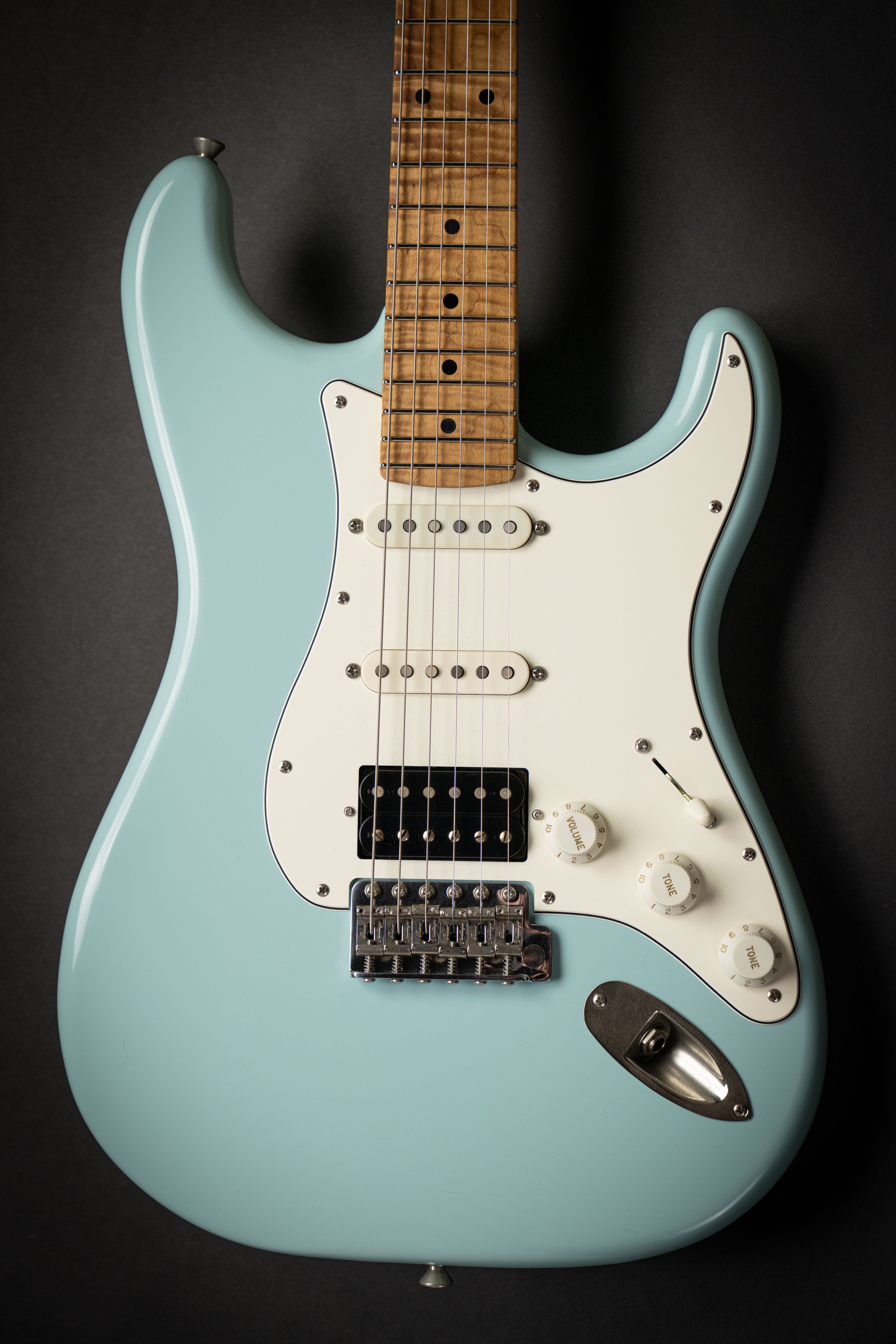 Xotic Guitars – Guitars Rebellion